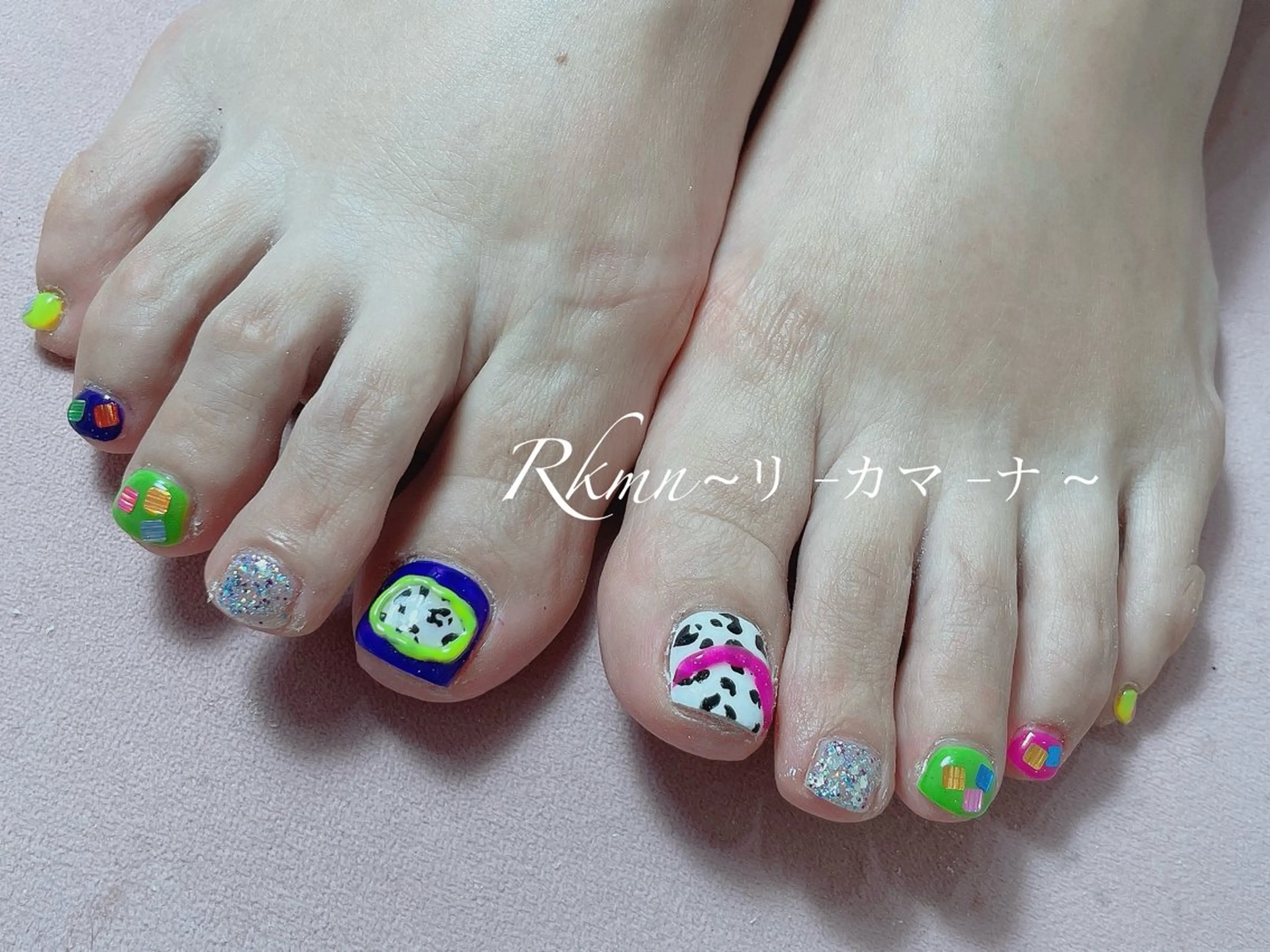 ネイル アートネイル フットネイル 春ネイル ハンドネイル フットネイル ハンドケア Rkmn ~リ-カマ-ナ~のネイルデザイン