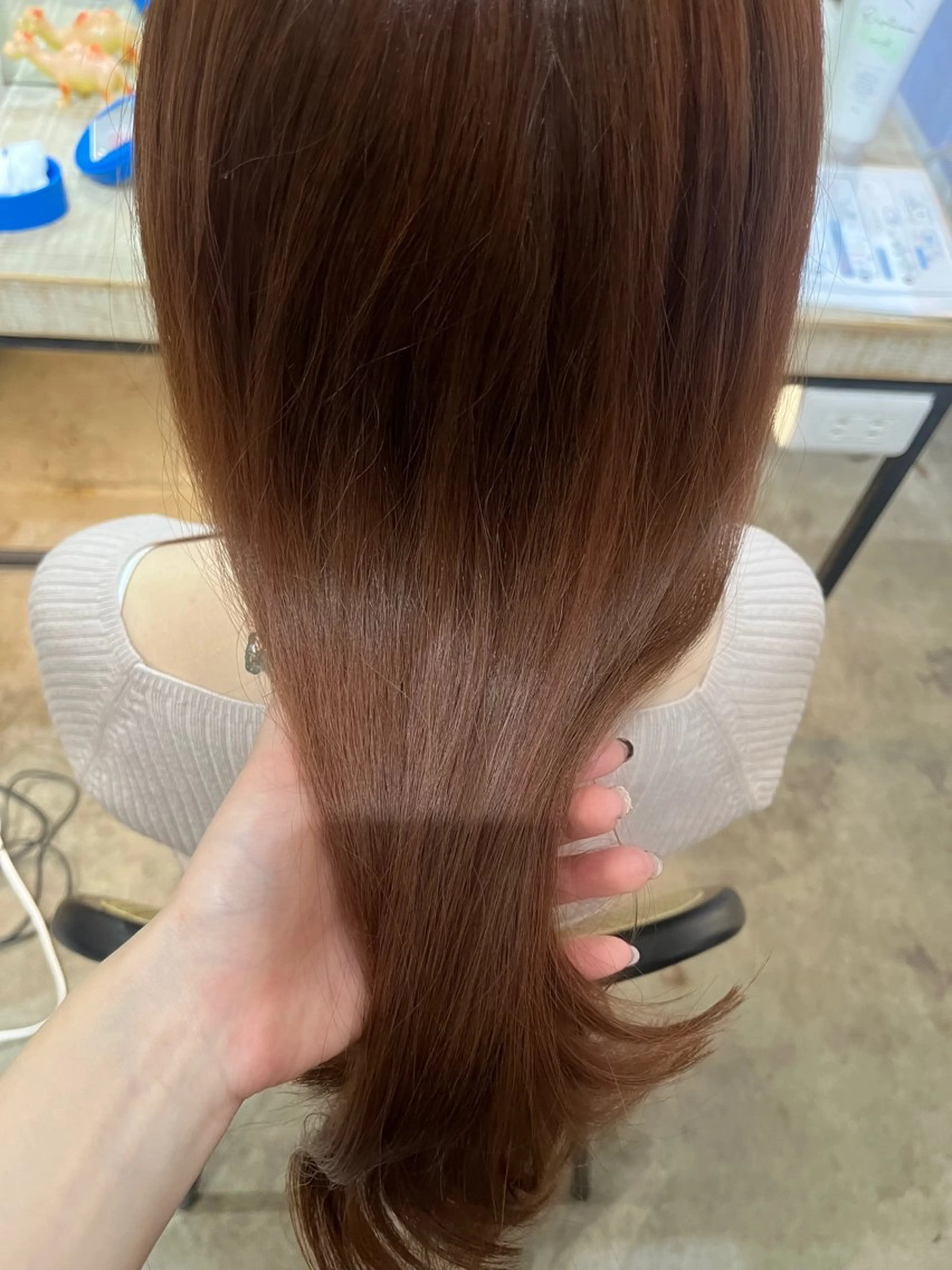 セミロング カット ヘアカラー トリートメント 小顔カット/韓国 カラー🌙shikiのヘアスタイル