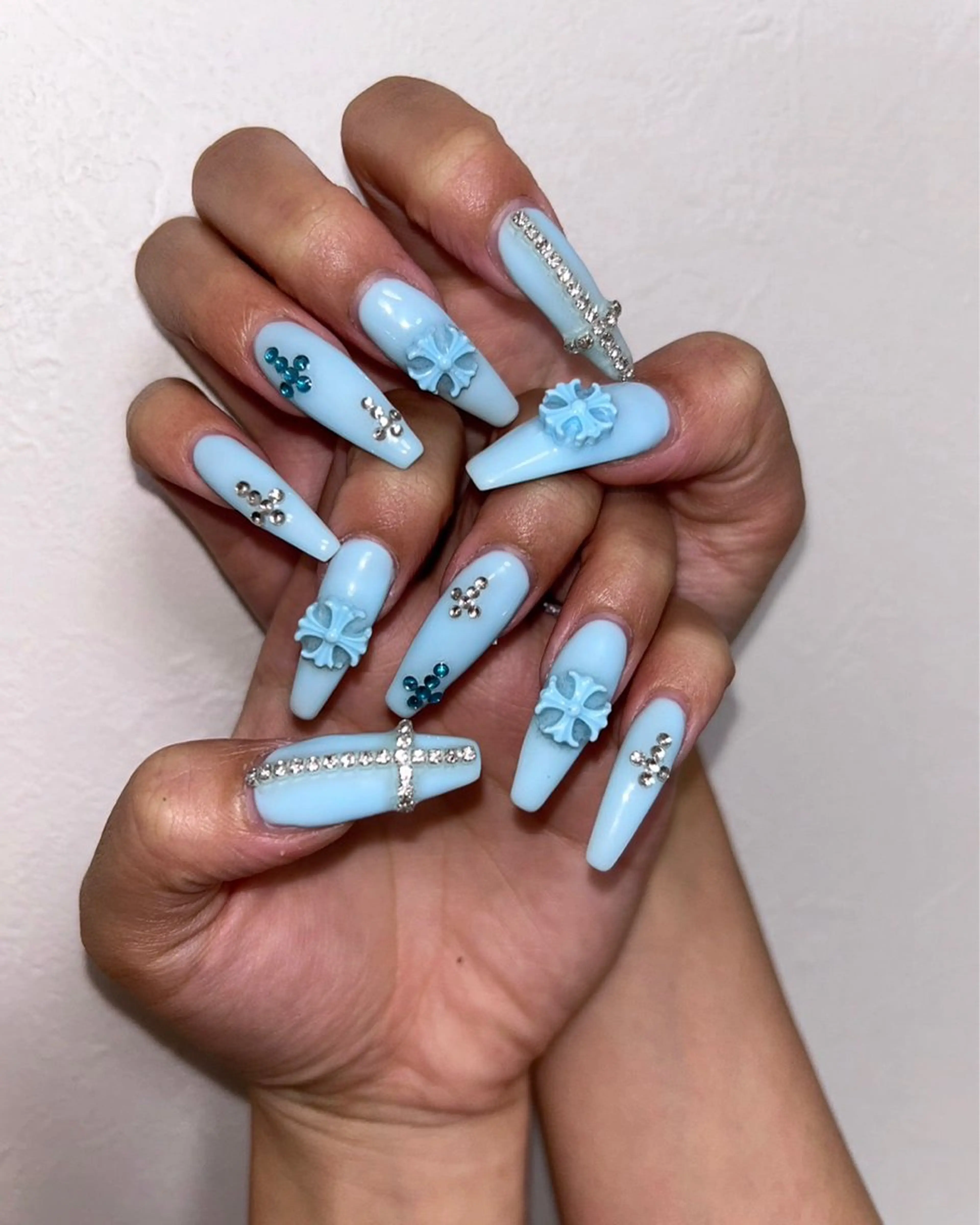 ネイル nail.salon .Reversalのネイルデザイン