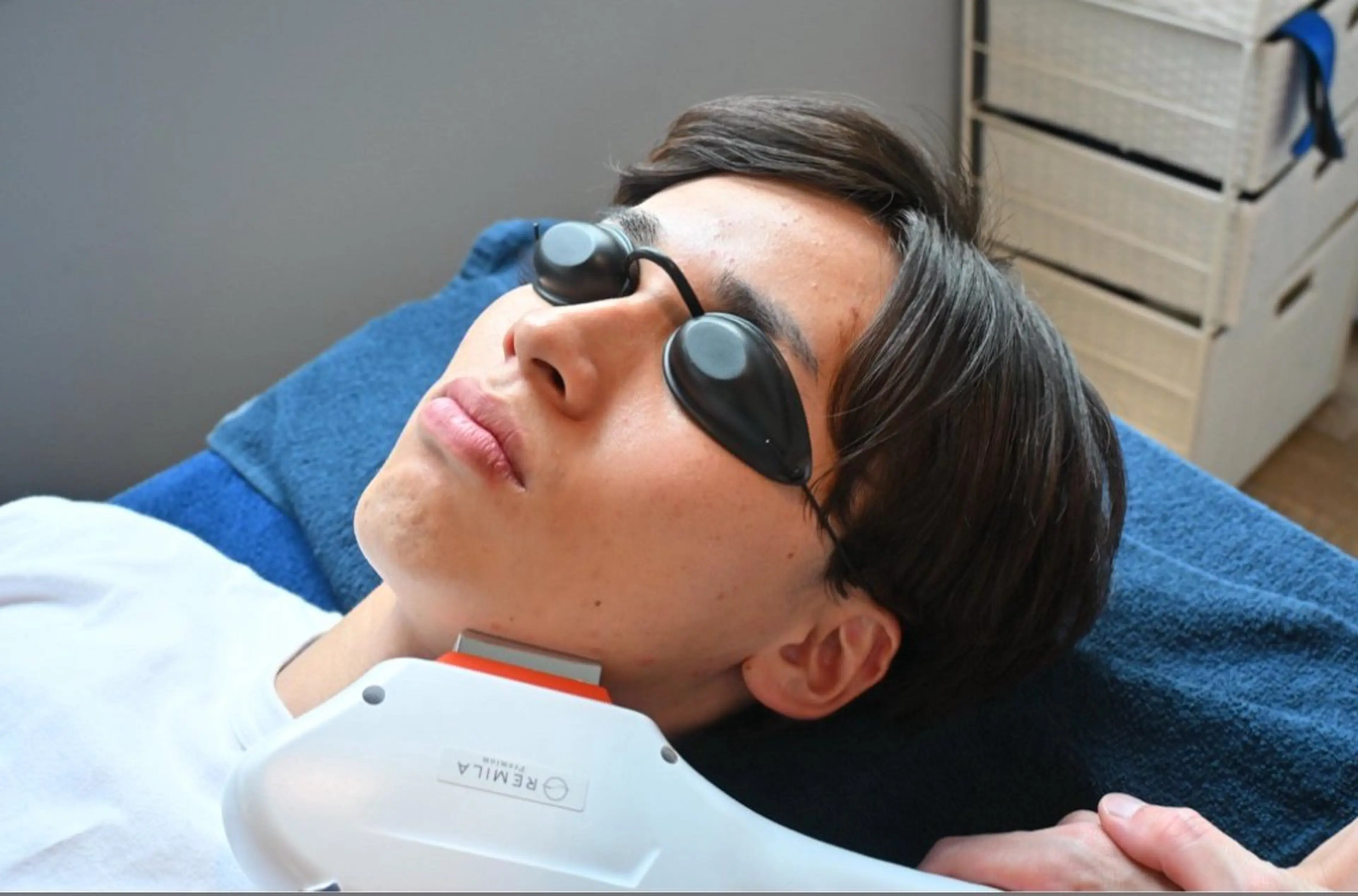 面倒な髭剃り｜men’s髭脱毛で時短🪒の写真