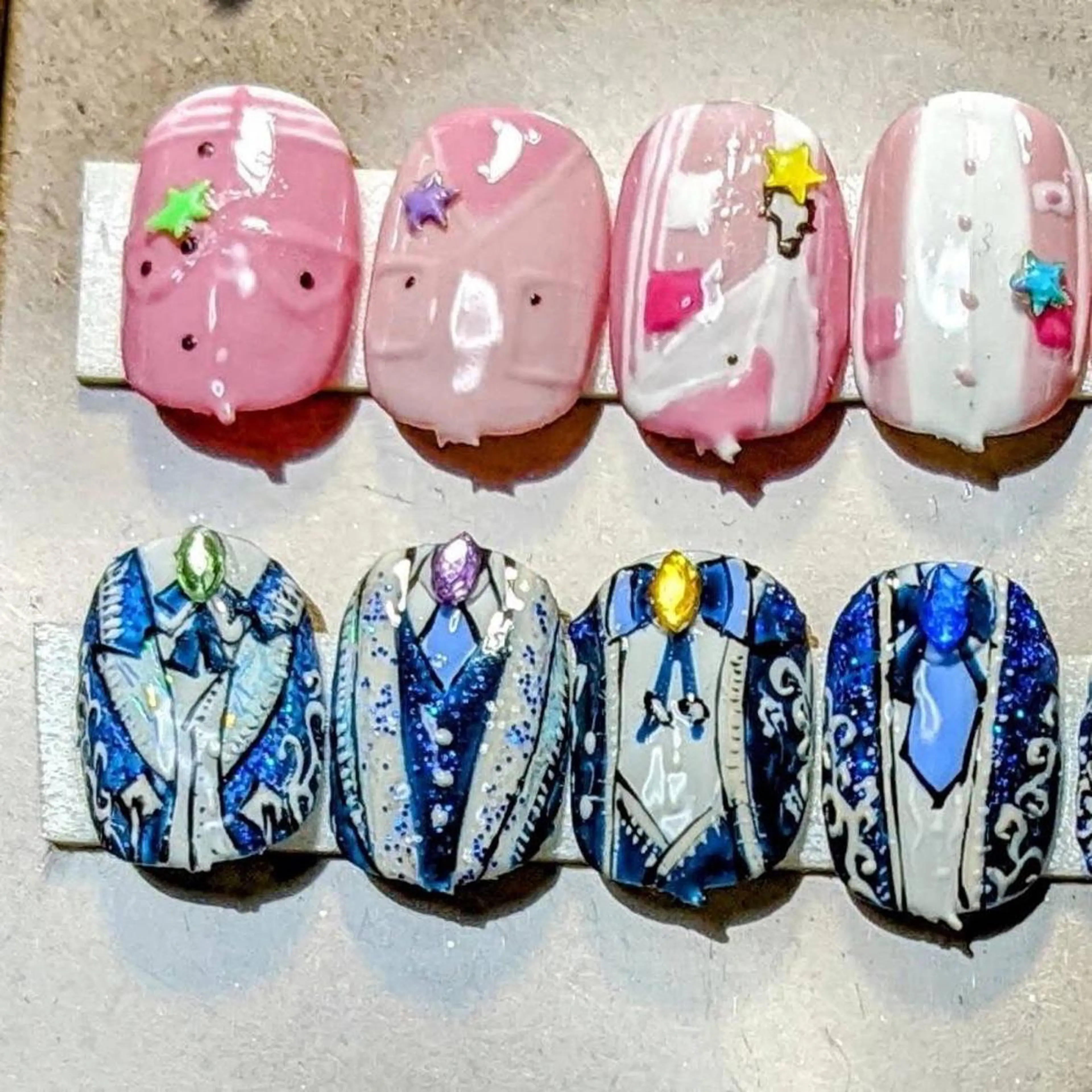 ネイル フラワー ムーンのネイルデザイン