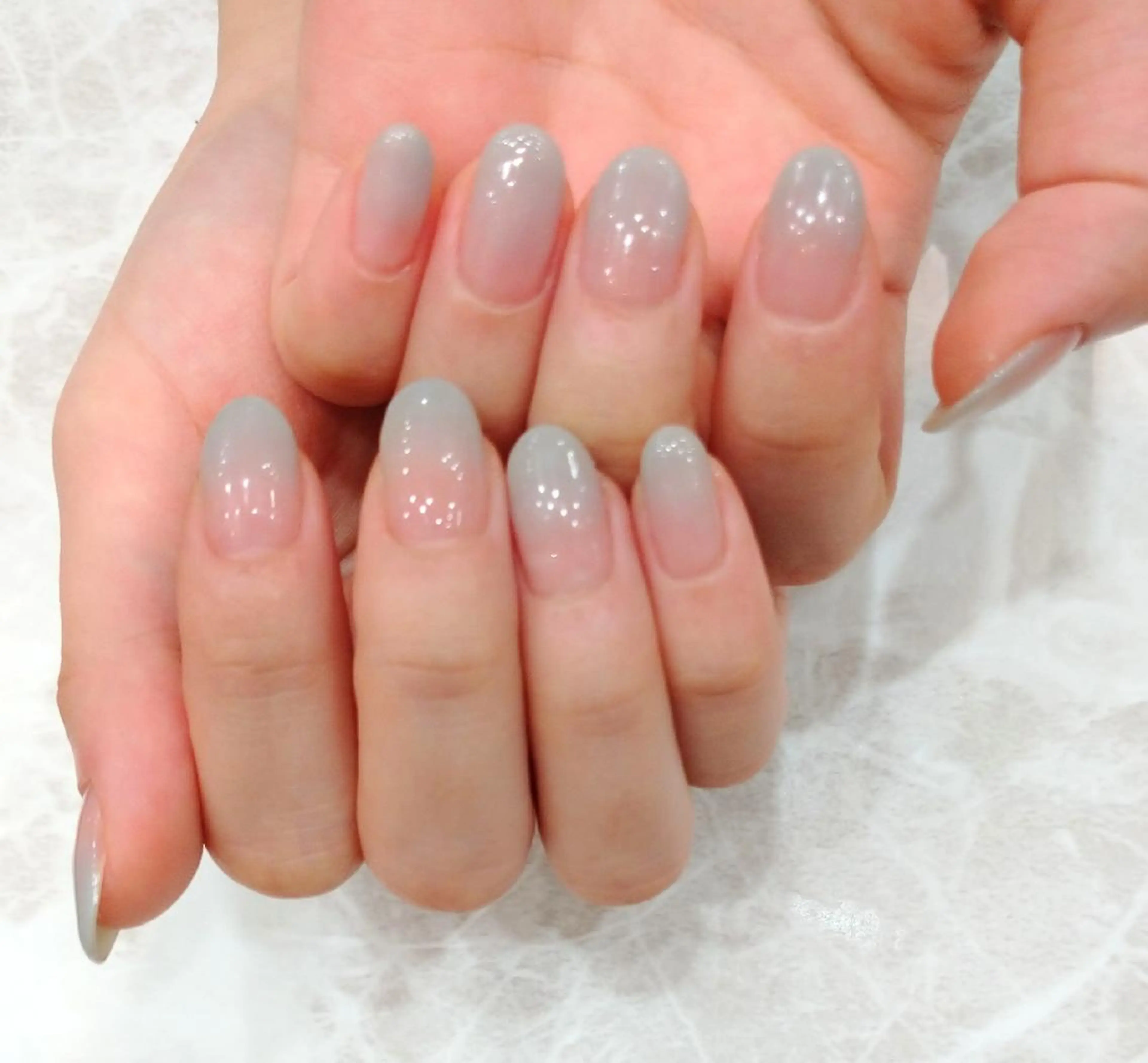 ネイル グラデーション ハンドネイル 會田 瑠衣のネイルデザイン