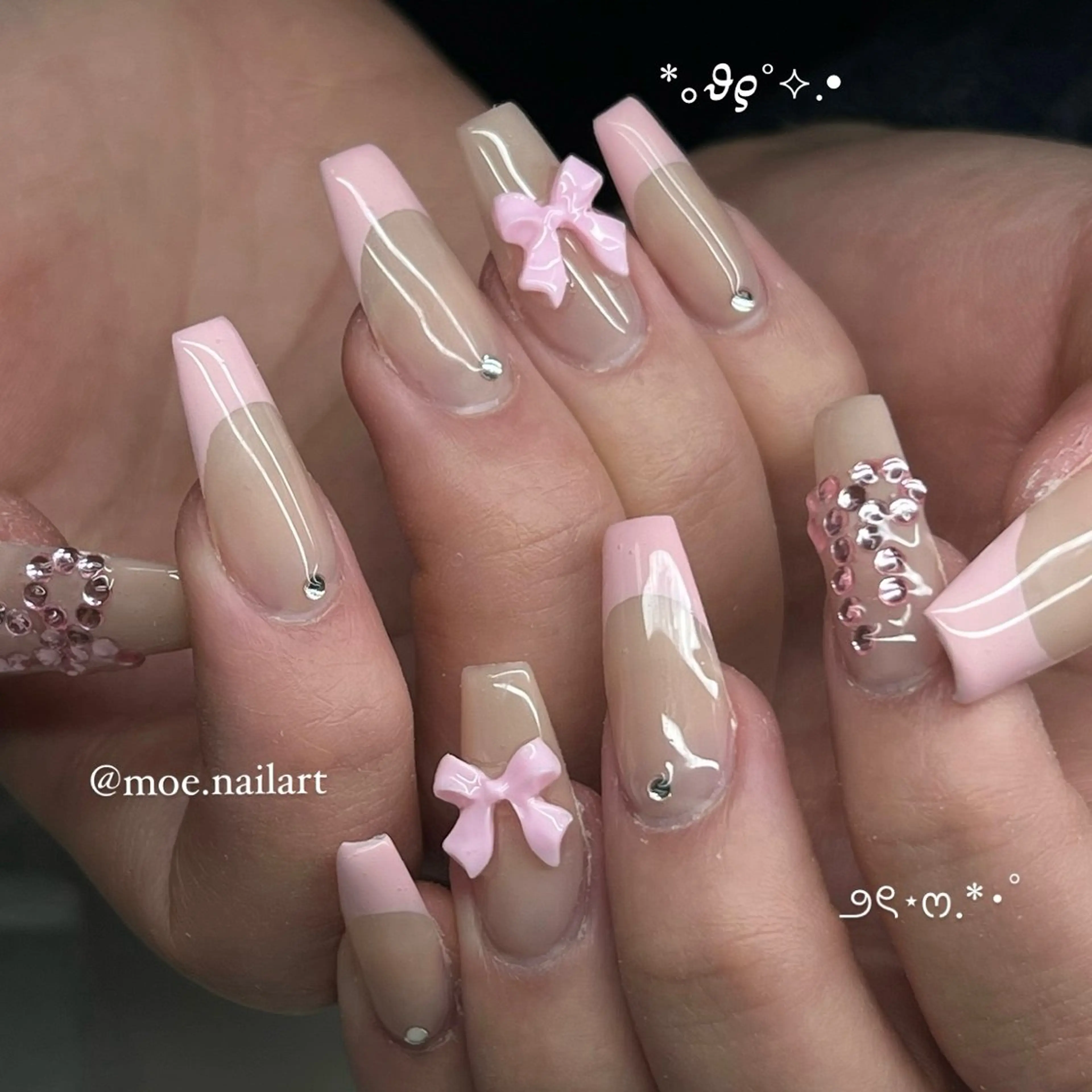 ネイル ワンホンネイル ⁸ᵃᵖᵖʸ🐝⋆゜ MöEのネイルデザイン