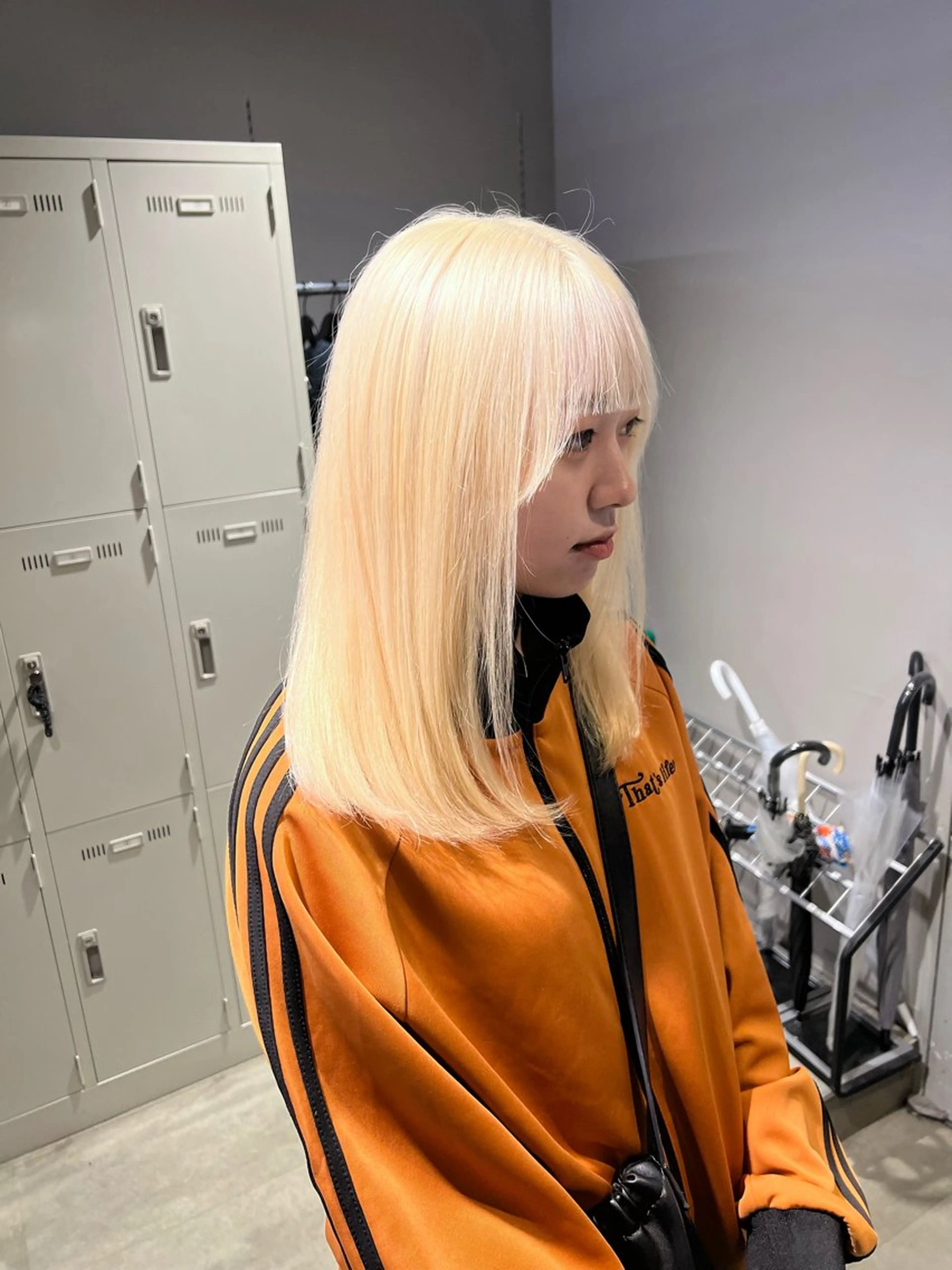 セミロング カラー ヘアカラー 韓国レイヤーカット /REIのヘアスタイル