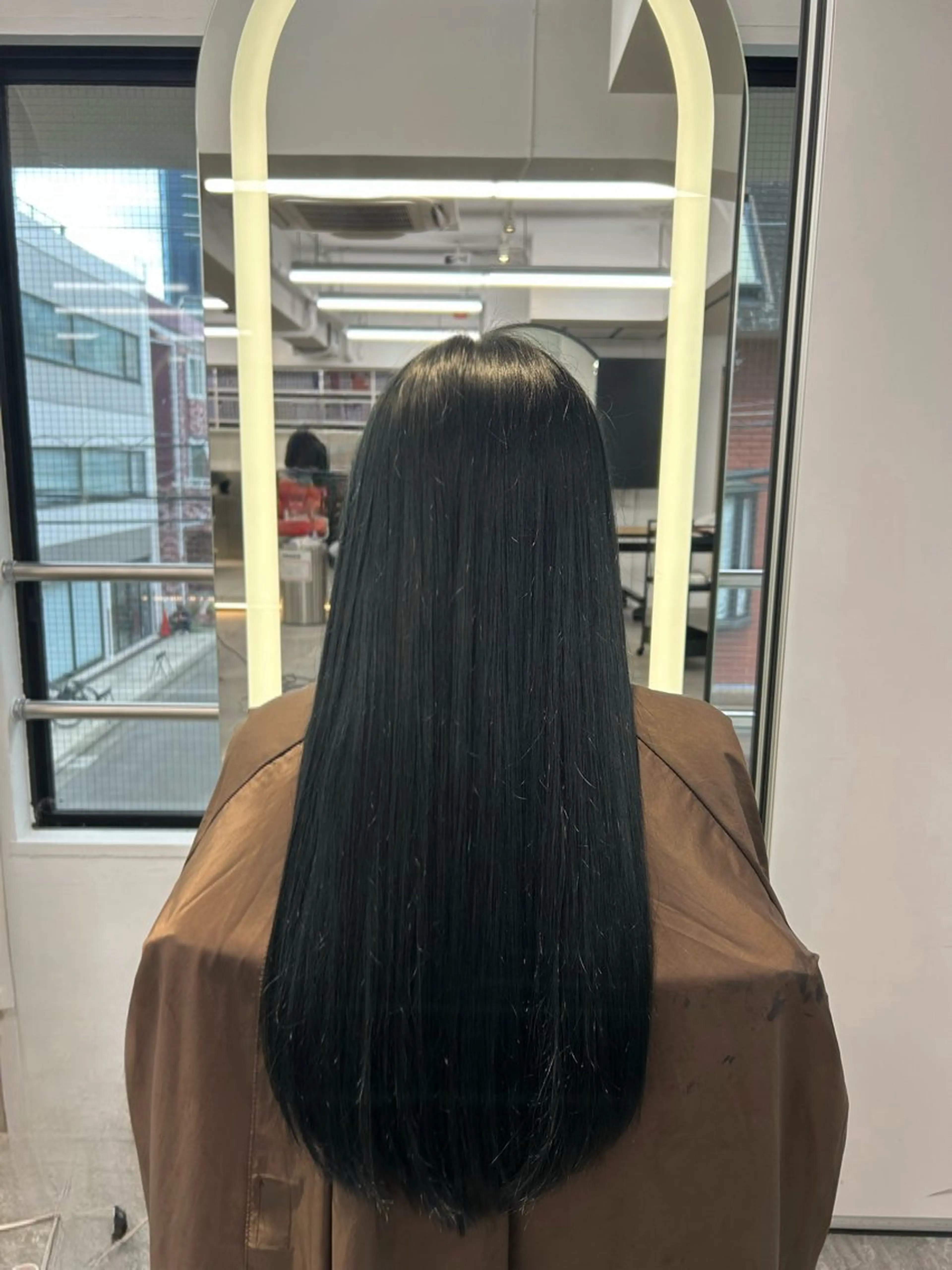 ロング カラー 黒髪 ブルーカラー ブルーブラック Kurumi リトル渋谷のヘアスタイル