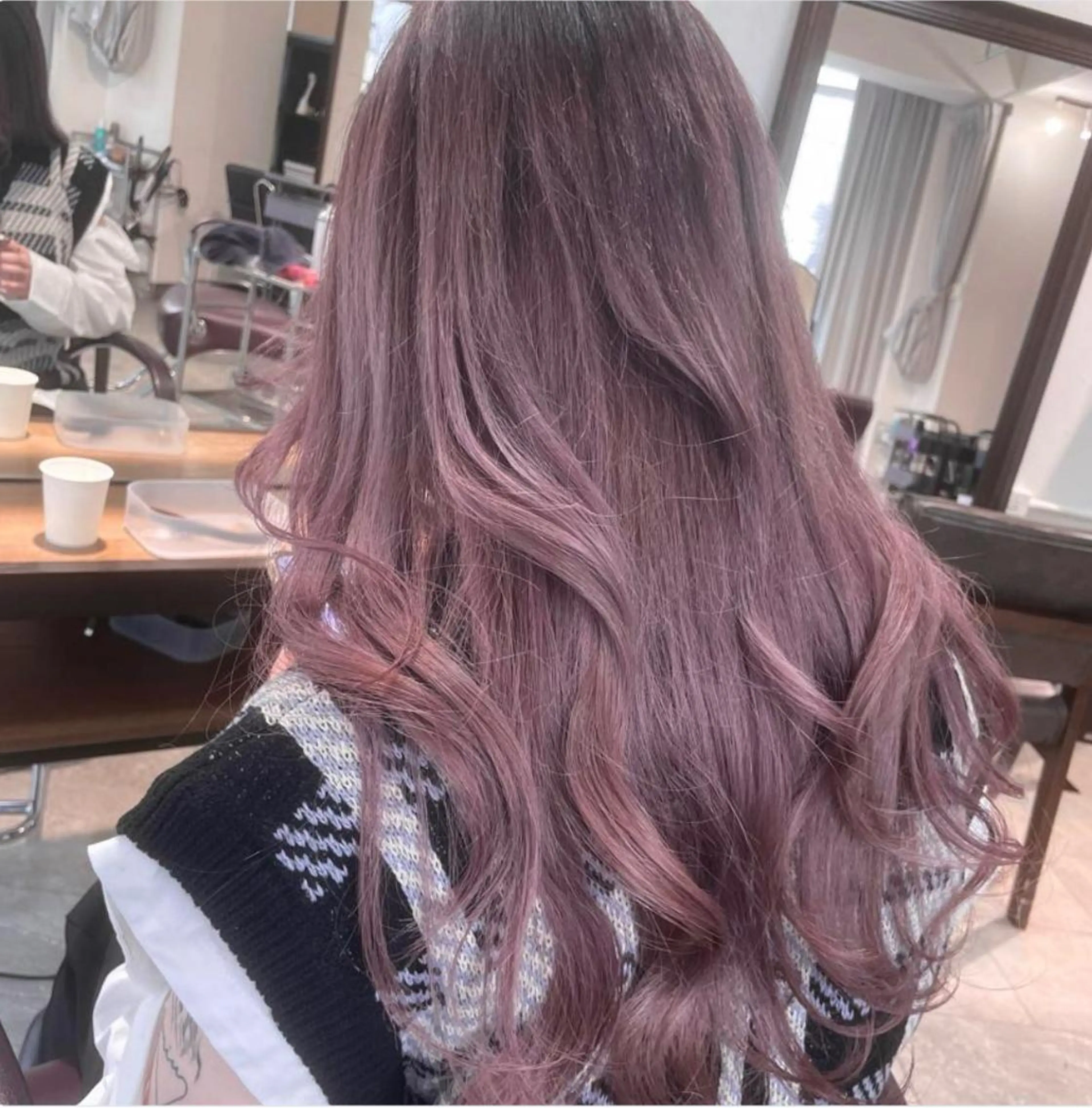 ロング カラー ヘアアレンジ カット ヘアカラー 🌹TikTok4万 フォロワー🌹AKIのヘアスタイル