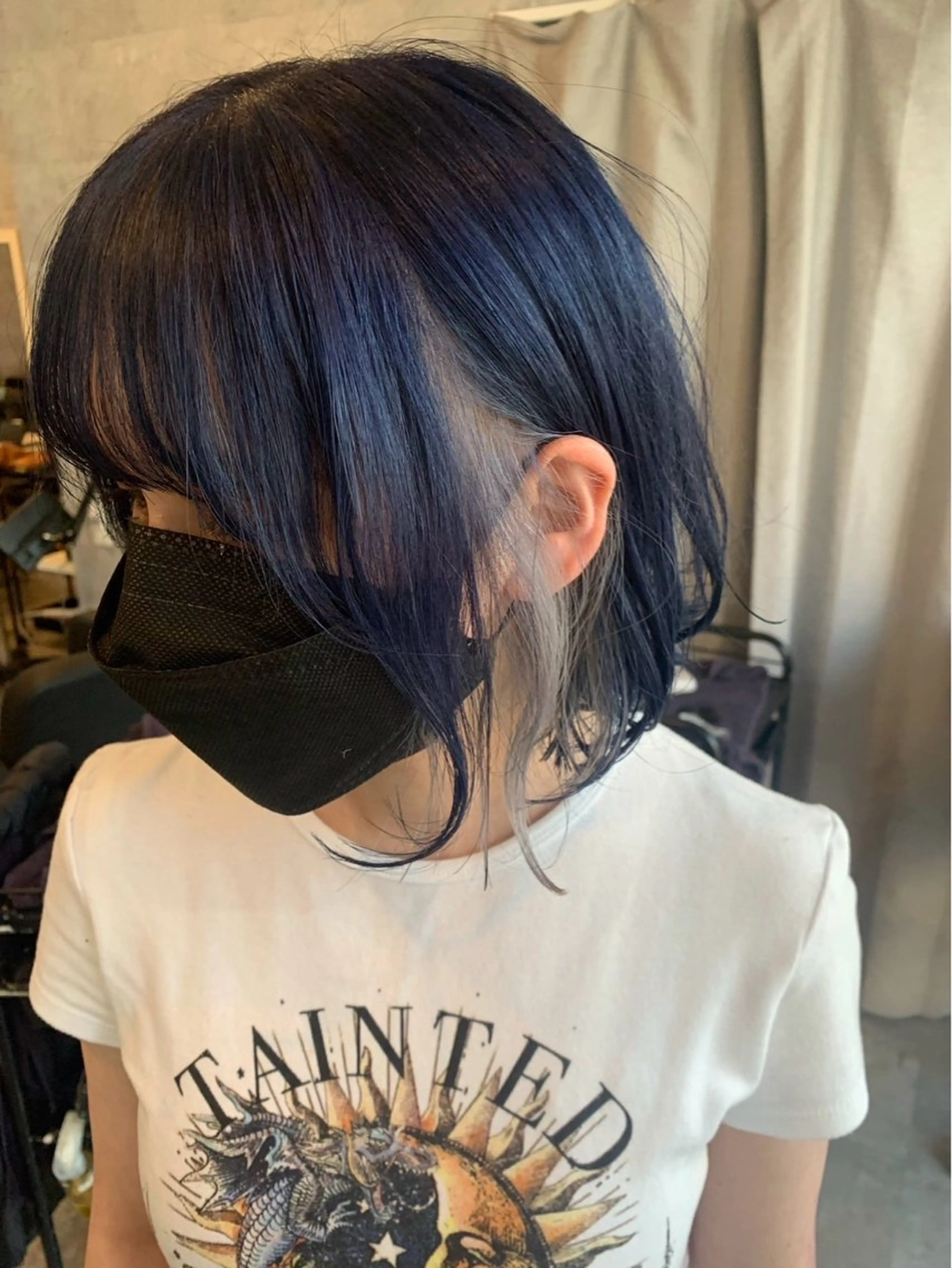 ミディアム カラー 黒髪 ブリーチ ブルーカラー ブルーブラック 透明感カラー SHIAN【シアン】 🍒ゆな🍒のヘアスタイル