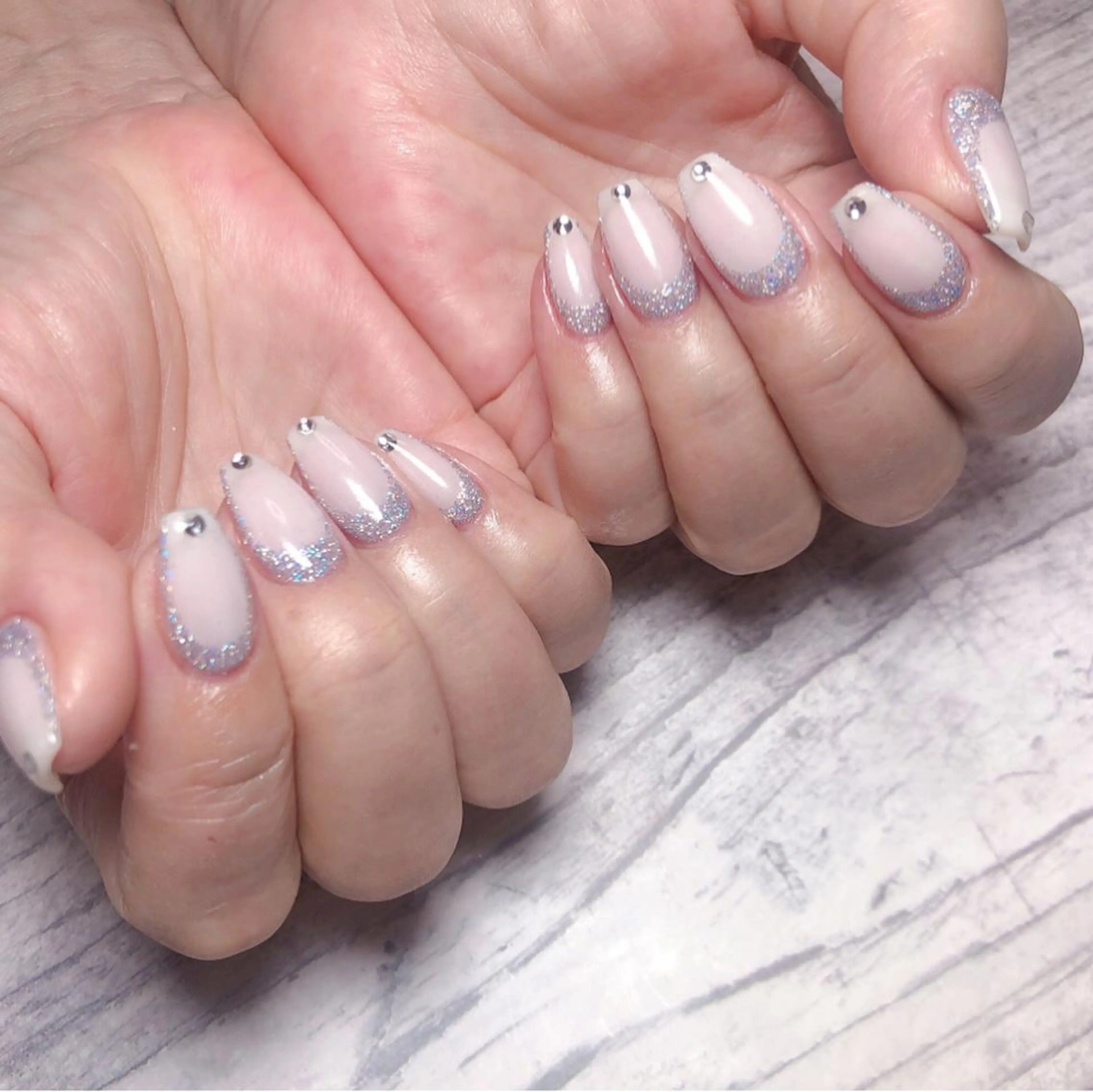 ネイル 個室ネイルサロンDolly Girl〜ドーリーガール〜所属・DollyGirl KYOKOのネイルデザイン