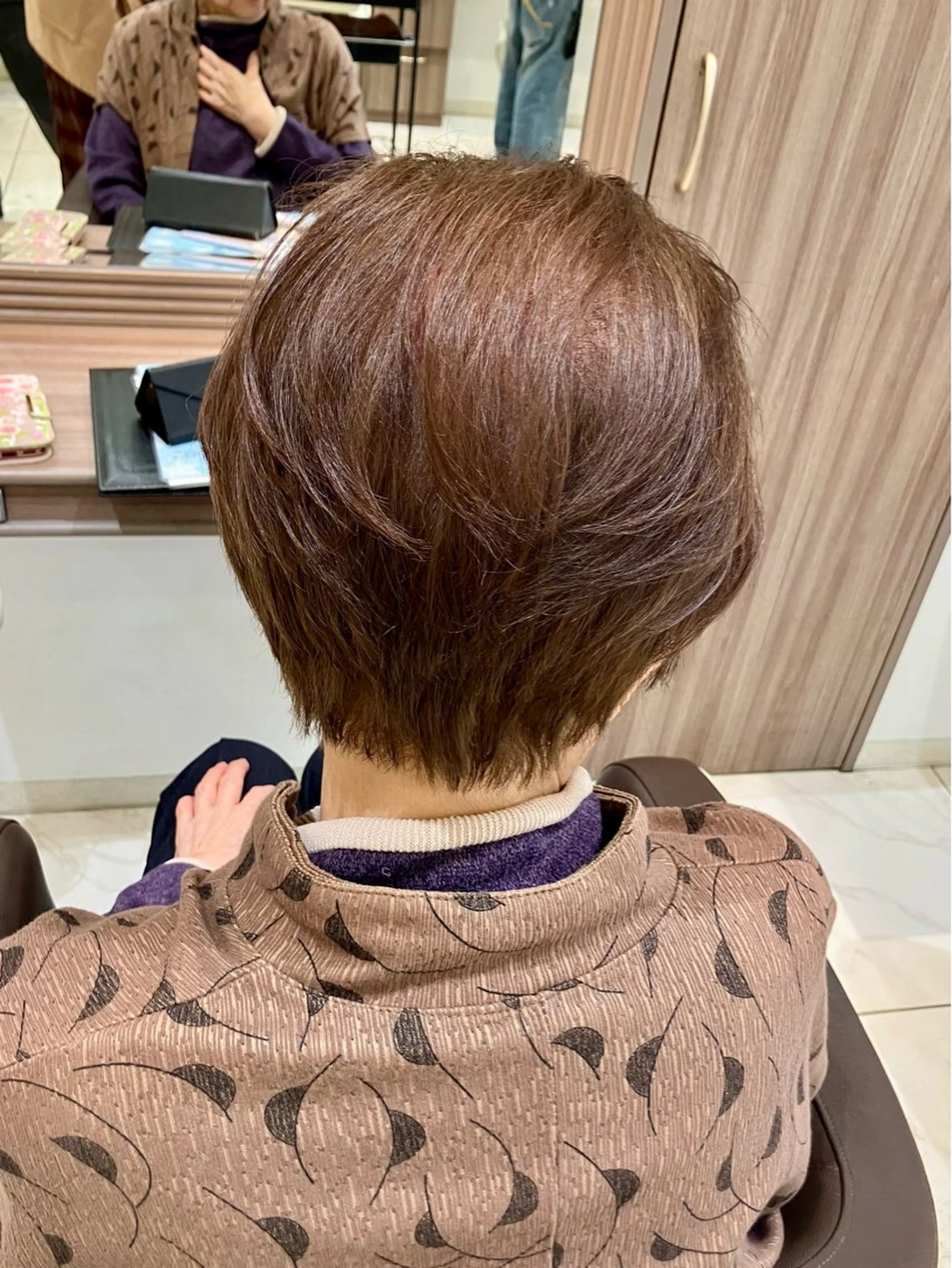 ショート カラー ブラウンカラー グレージュ ショートヘア 🧡Ash 新杉田🧡山本のヘアスタイル