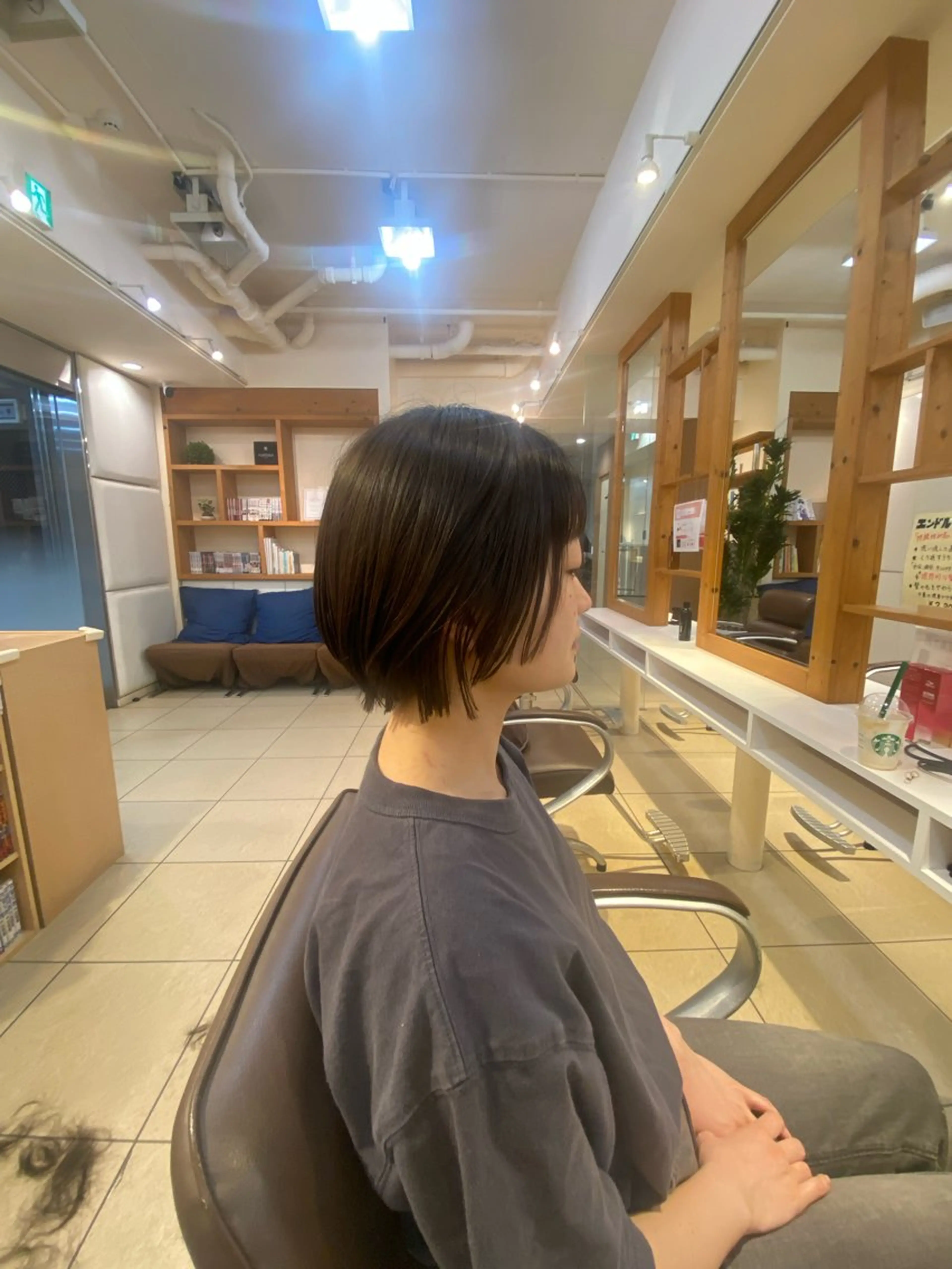 ショート ボブ ブルジオン Bourgeon by BCBG所属・青山 光のヘアスタイル