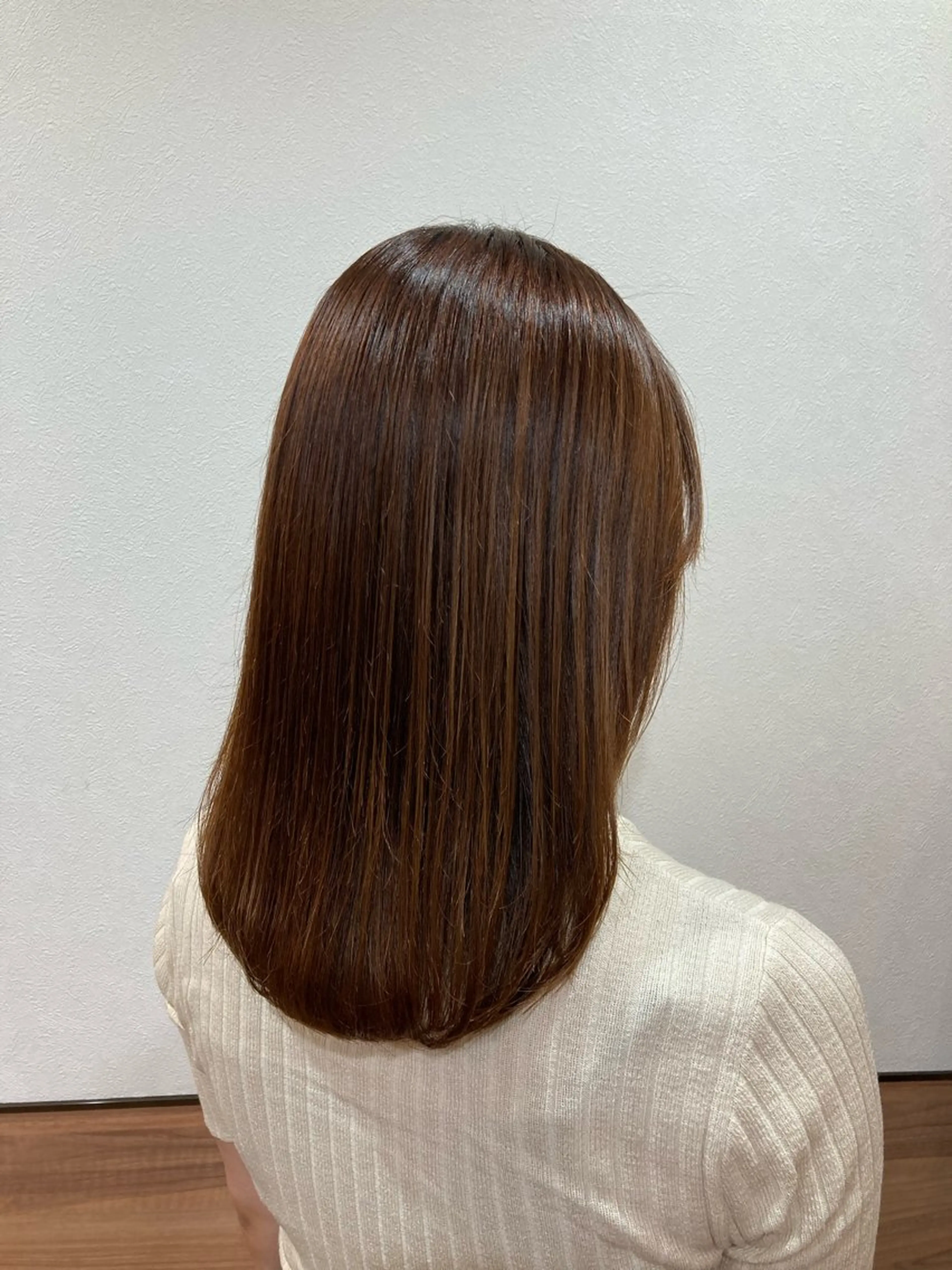 セミロング Annon プライベートサロンのヘアスタイル