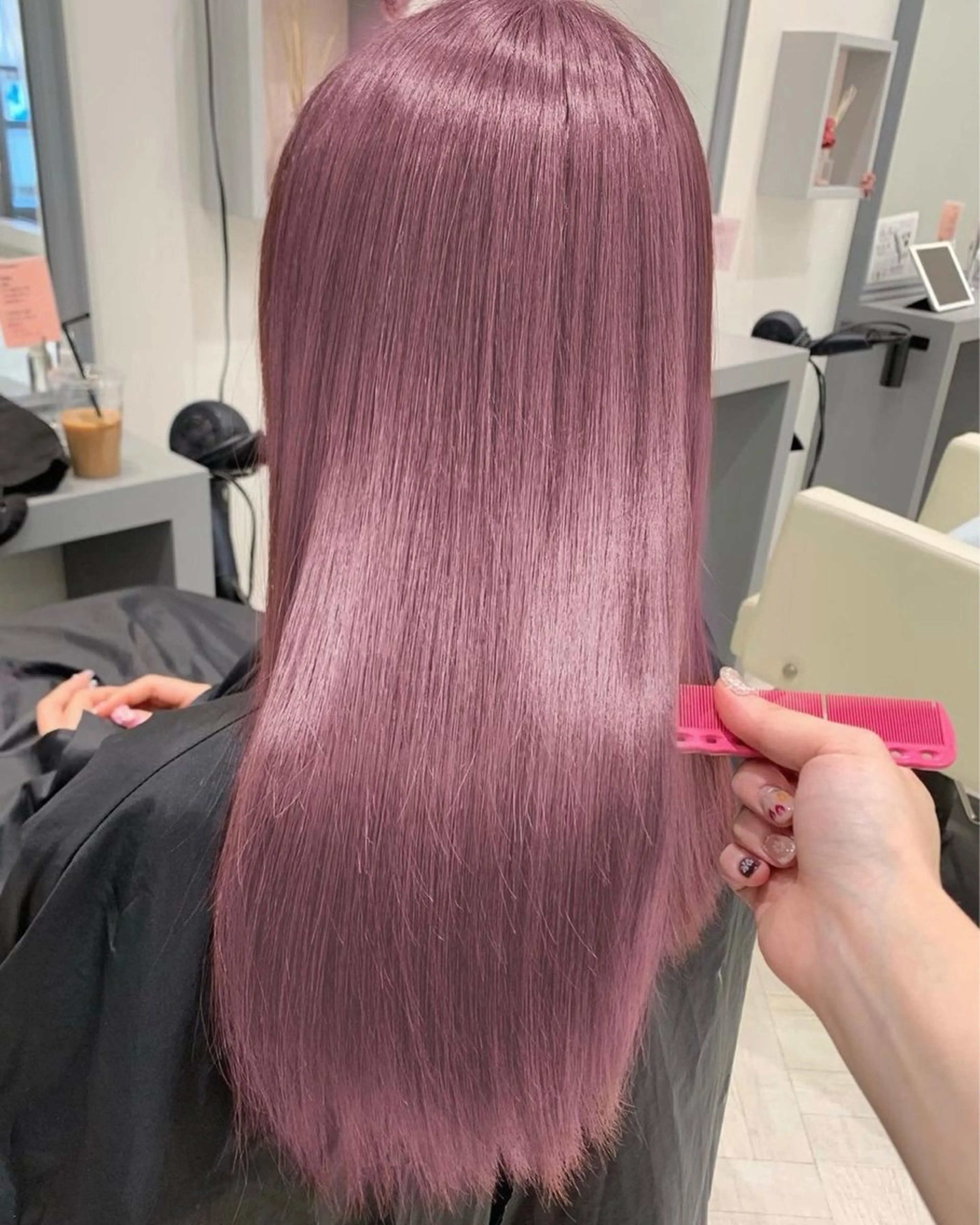 ロング カラー 🩰ピンクベージュ 💞midori💞のヘアスタイル