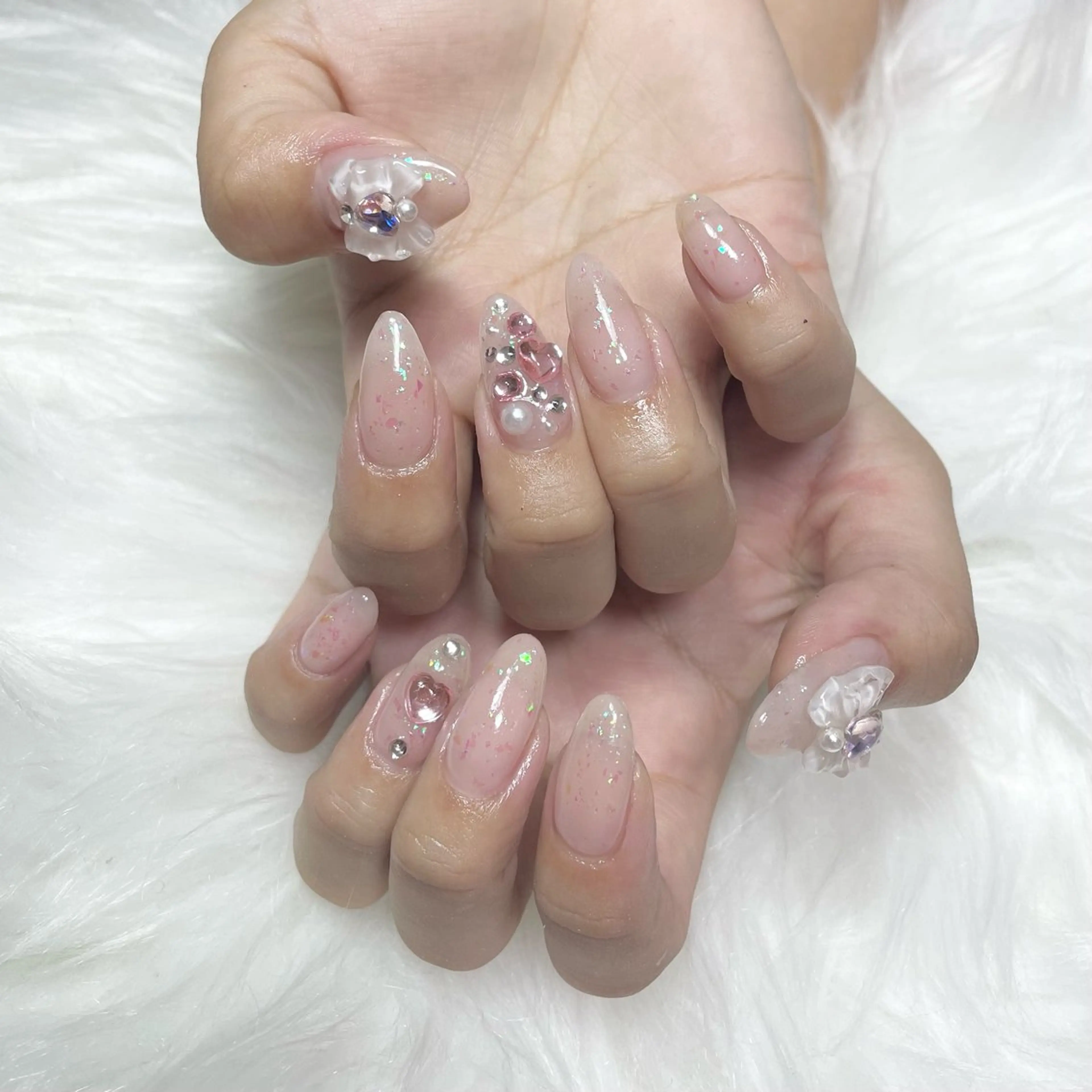 ネイル ガーリー ワンホンネイル h's dazz harukaのネイルデザイン