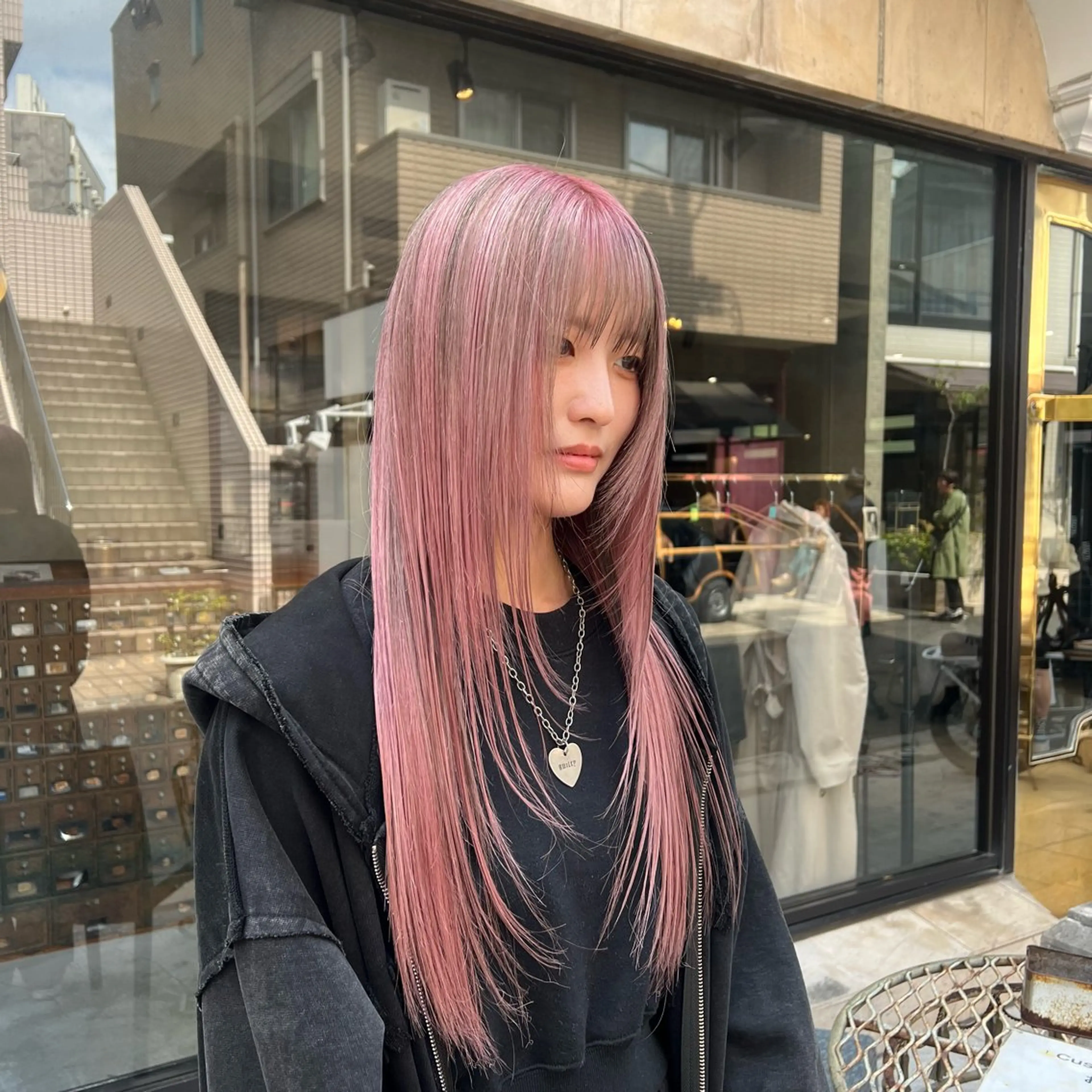 ロング カラー カット ヘアカラー トリートメント 赤みゼロ/透明感 カラー🌿KANTAのヘアスタイル