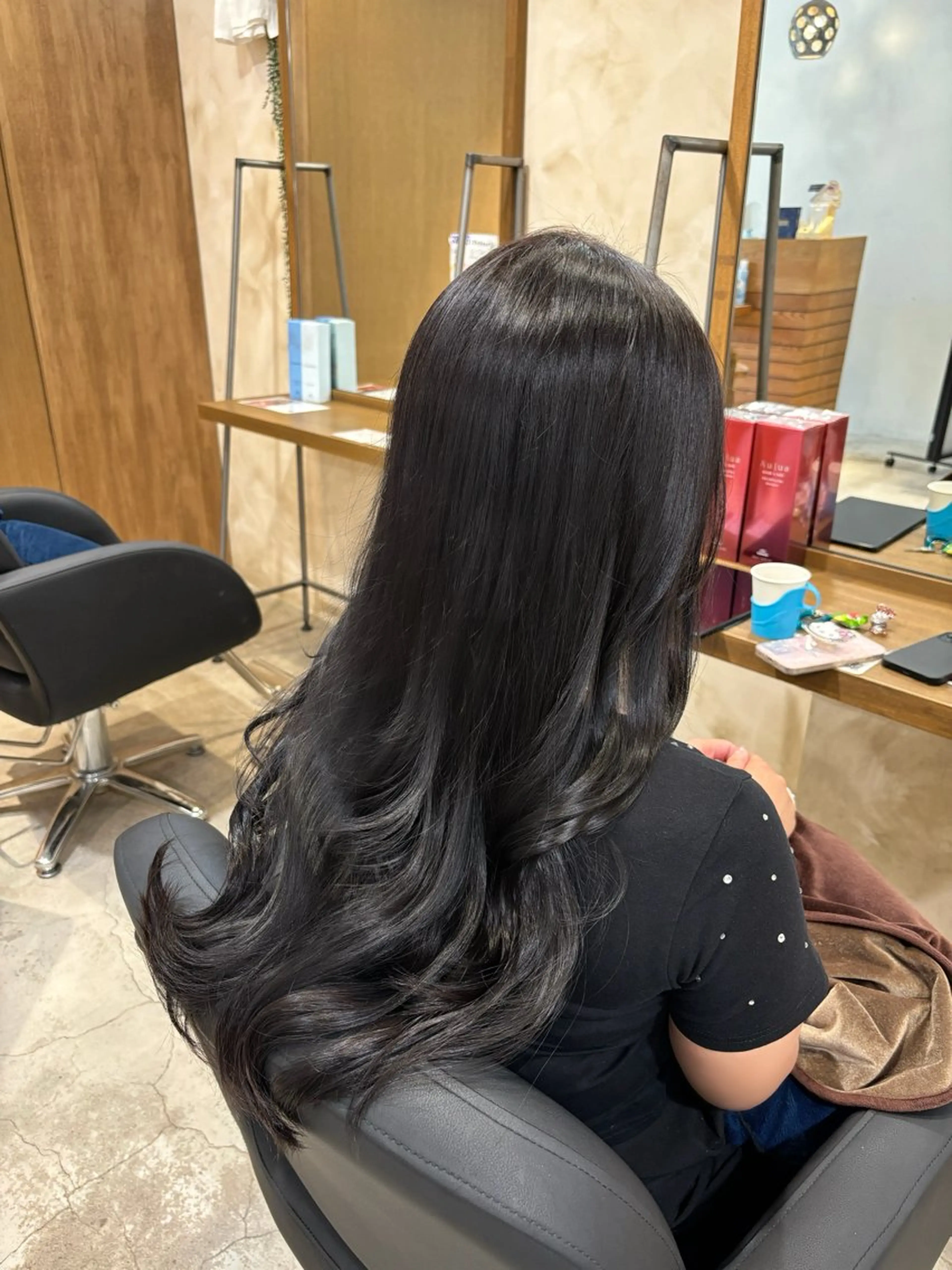 ロング カラー グレージュ ラベンダーカラー ラベンダーグレージュ ラベンダーグレー ヘアカラー トリートメント ツヤカラー🫧 Saeのヘアスタイル