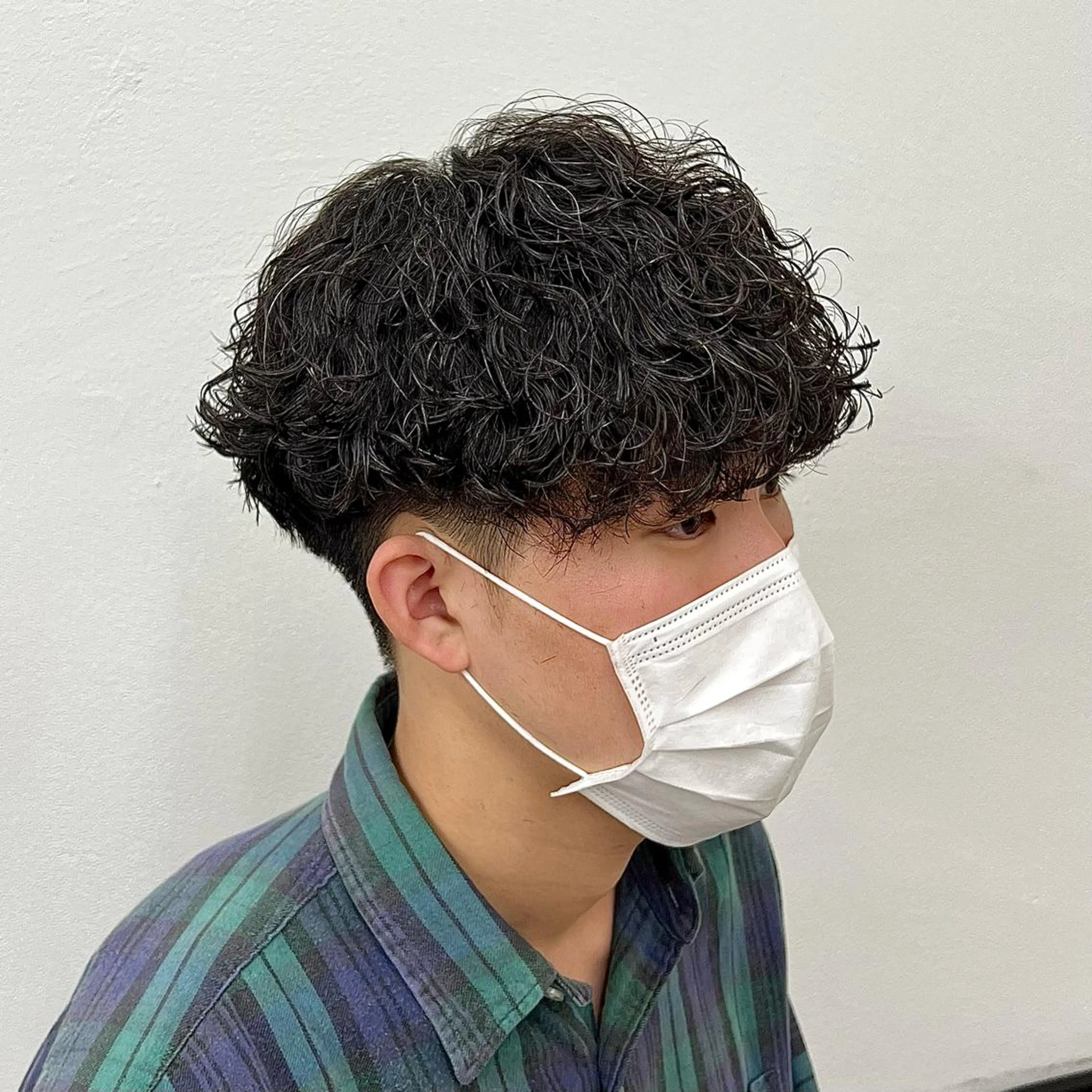パーマ メンズ メンズパーマ 波巻きパーマ カット パーマ 33【SASA】OSAKA【ササ】所属・✂︎メンズパーマ✂︎ 伊藤秀真のヘアスタイル