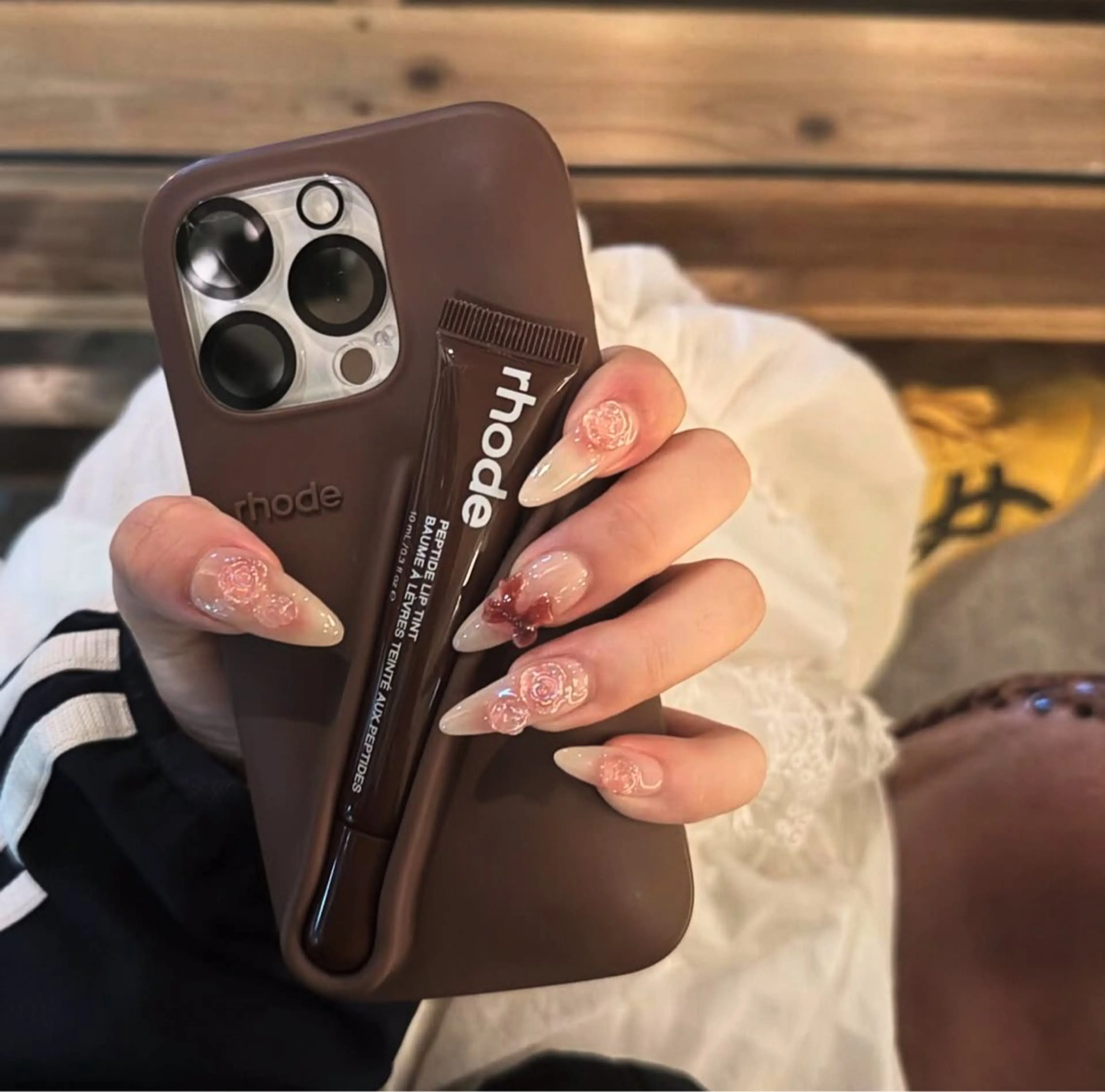 ネイル 長さ出し グラデーション キラキラネイル 韓国ネイル ラメ(グリッター) ハンドネイル ハンドケア Chisa Nail Studio所属・チ サのネイルデザイン