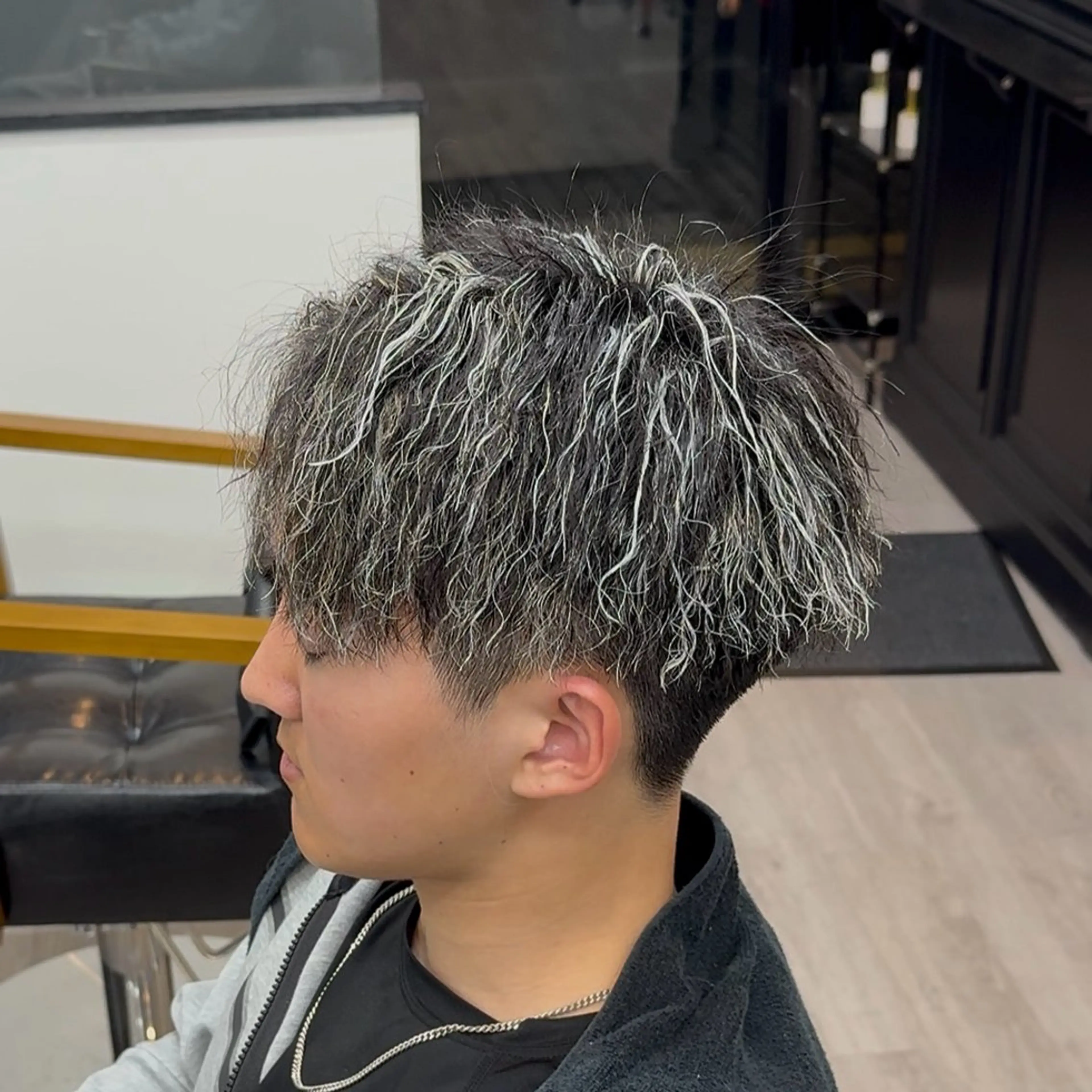 メンズカット&ツイストパーマorツイストスパイラルパーマorスパイラルパーマの写真