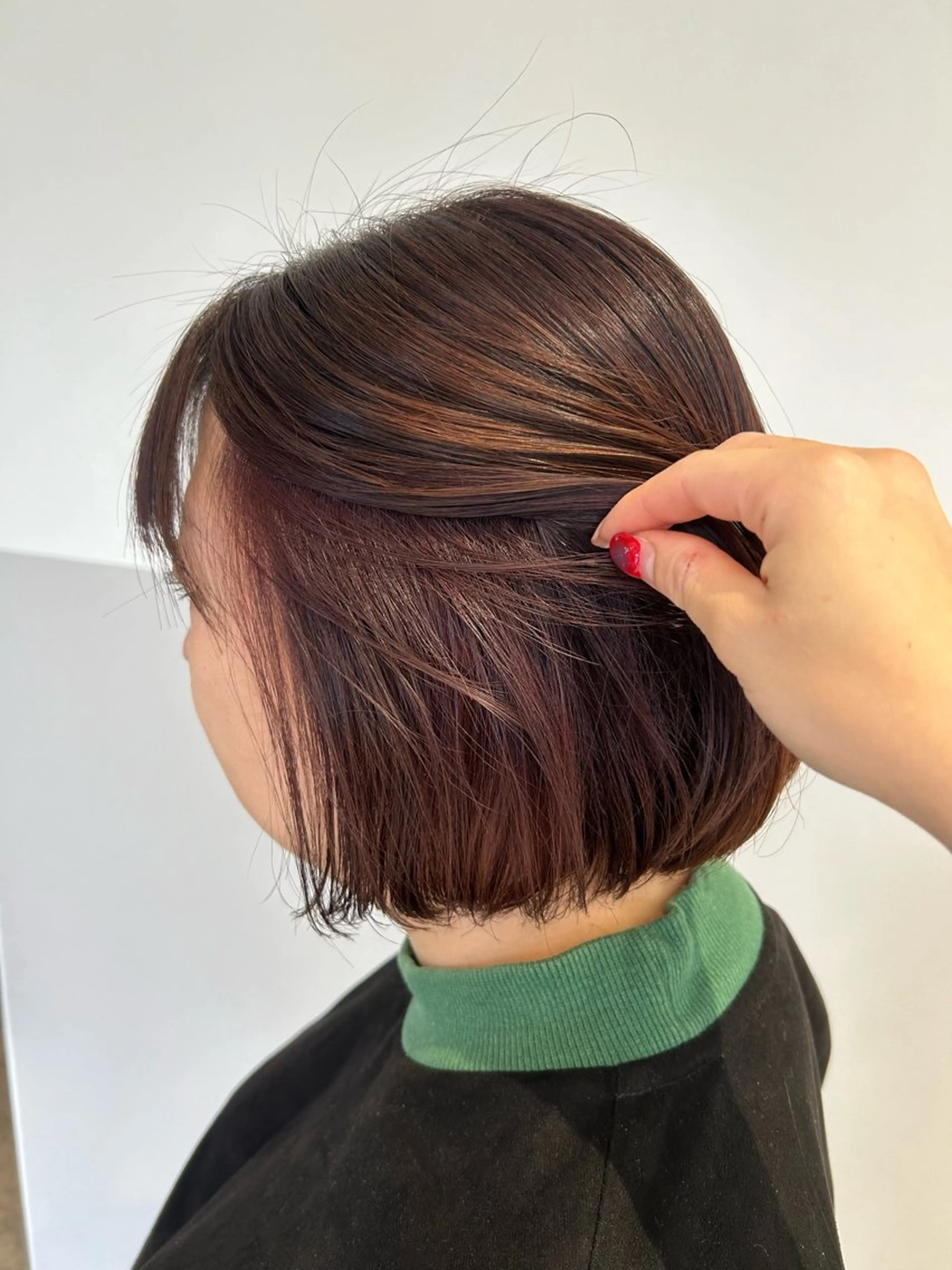 ミディアム カラー 海外カラー白髪ぼかし ティファニーサユリのヘアスタイル