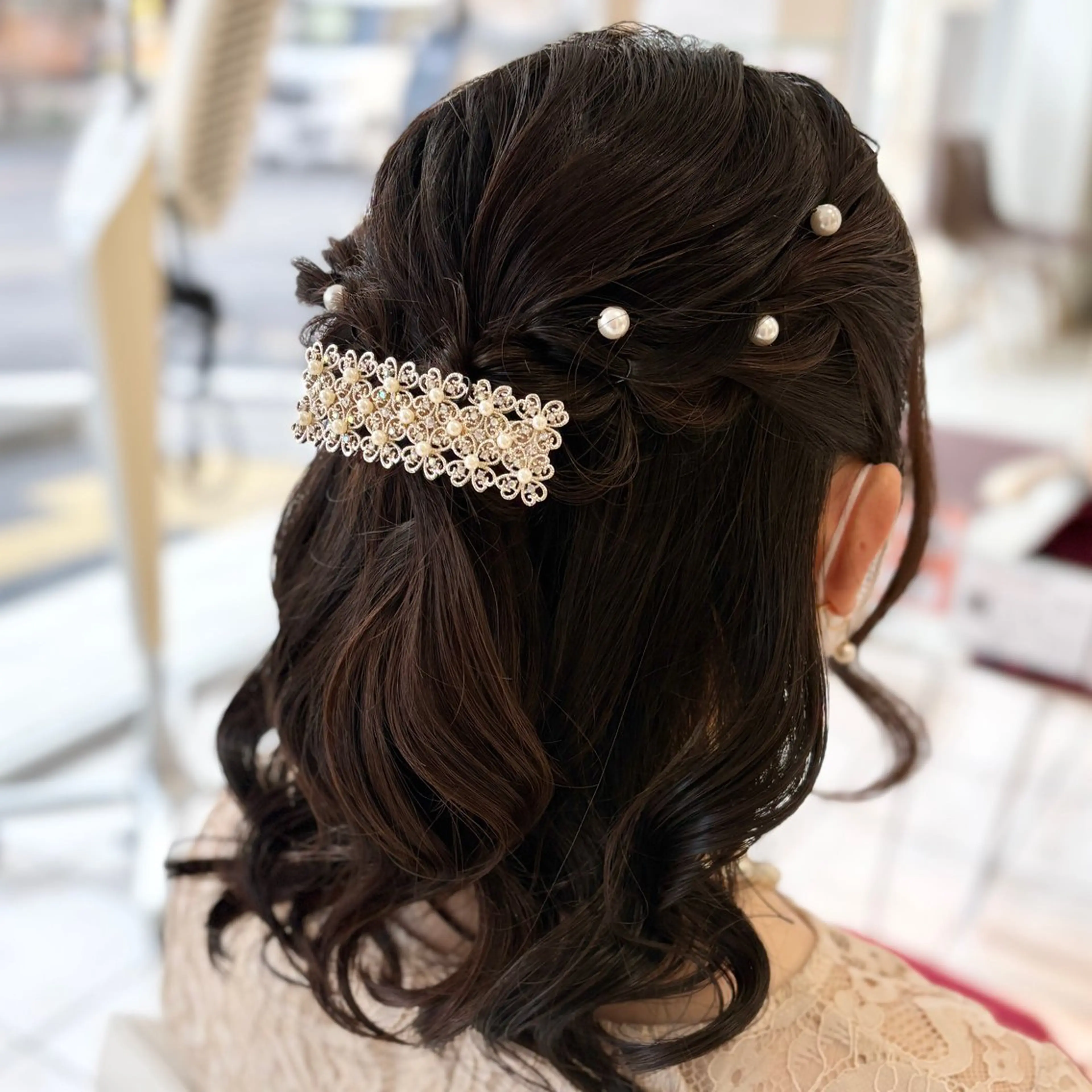 ミディアム ヘアアレンジ 結婚式・ブライダル ヘアセット ブリーチ/ヘアセット 【𝙍𝙞𝙣𝙤】のヘアスタイル