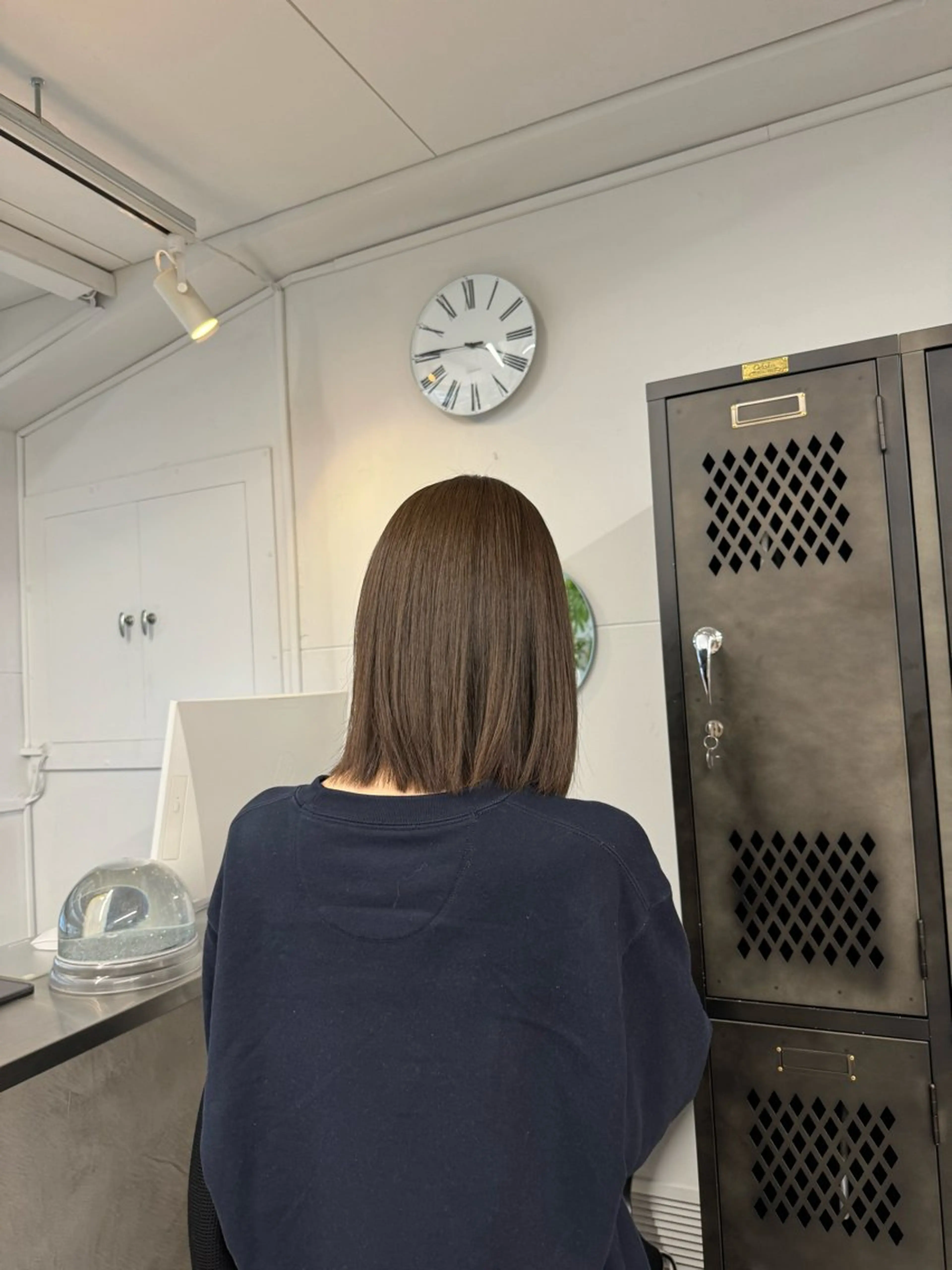 ミディアム カット ヘアカラー トリートメント INORI /フェイスレイヤーのヘアスタイル