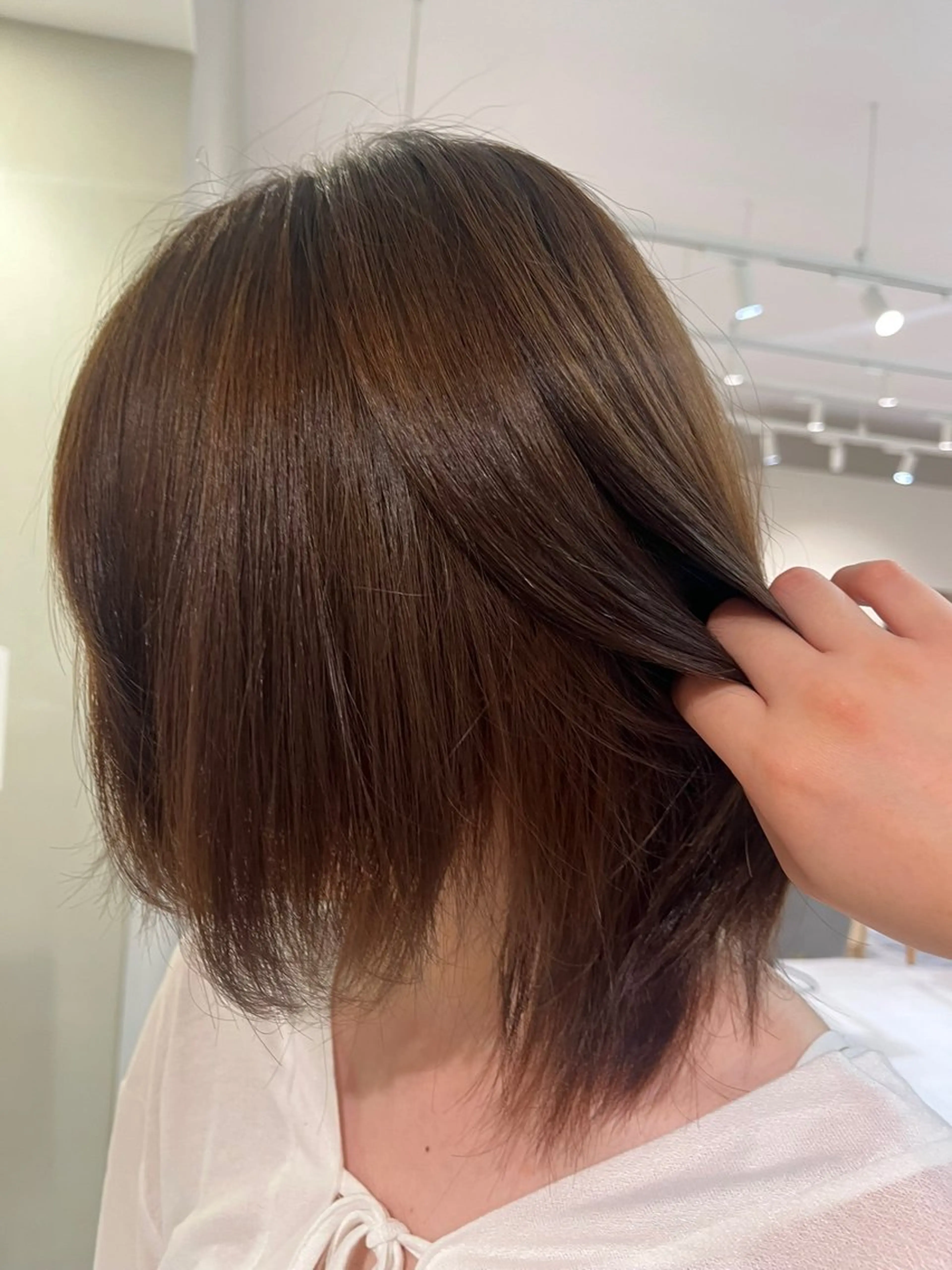 カラー 森 理音のヘアスタイル