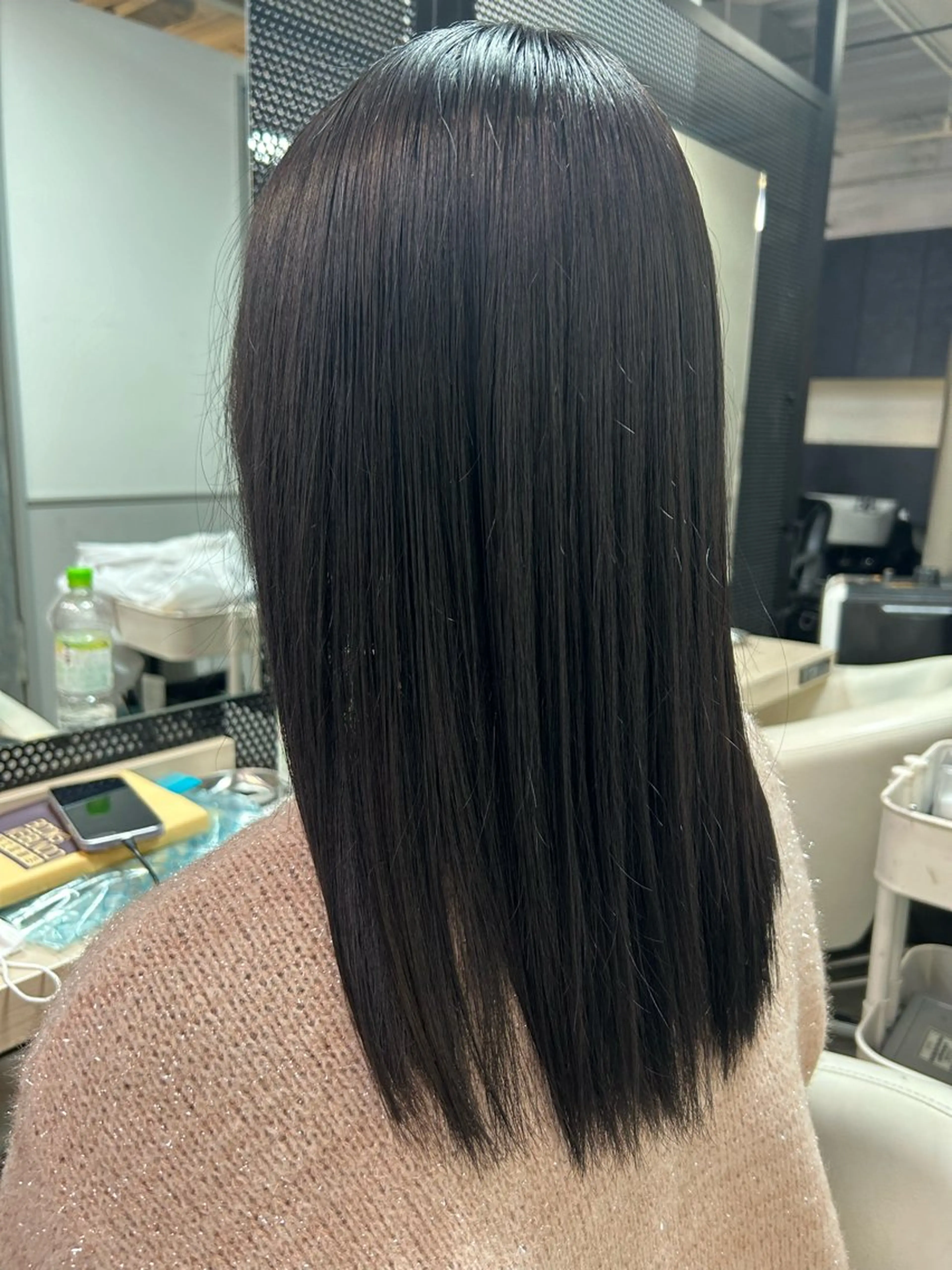 ロング ロング ヘアカラー トリートメント 縮毛•ハイトーン Runaのヘアスタイル