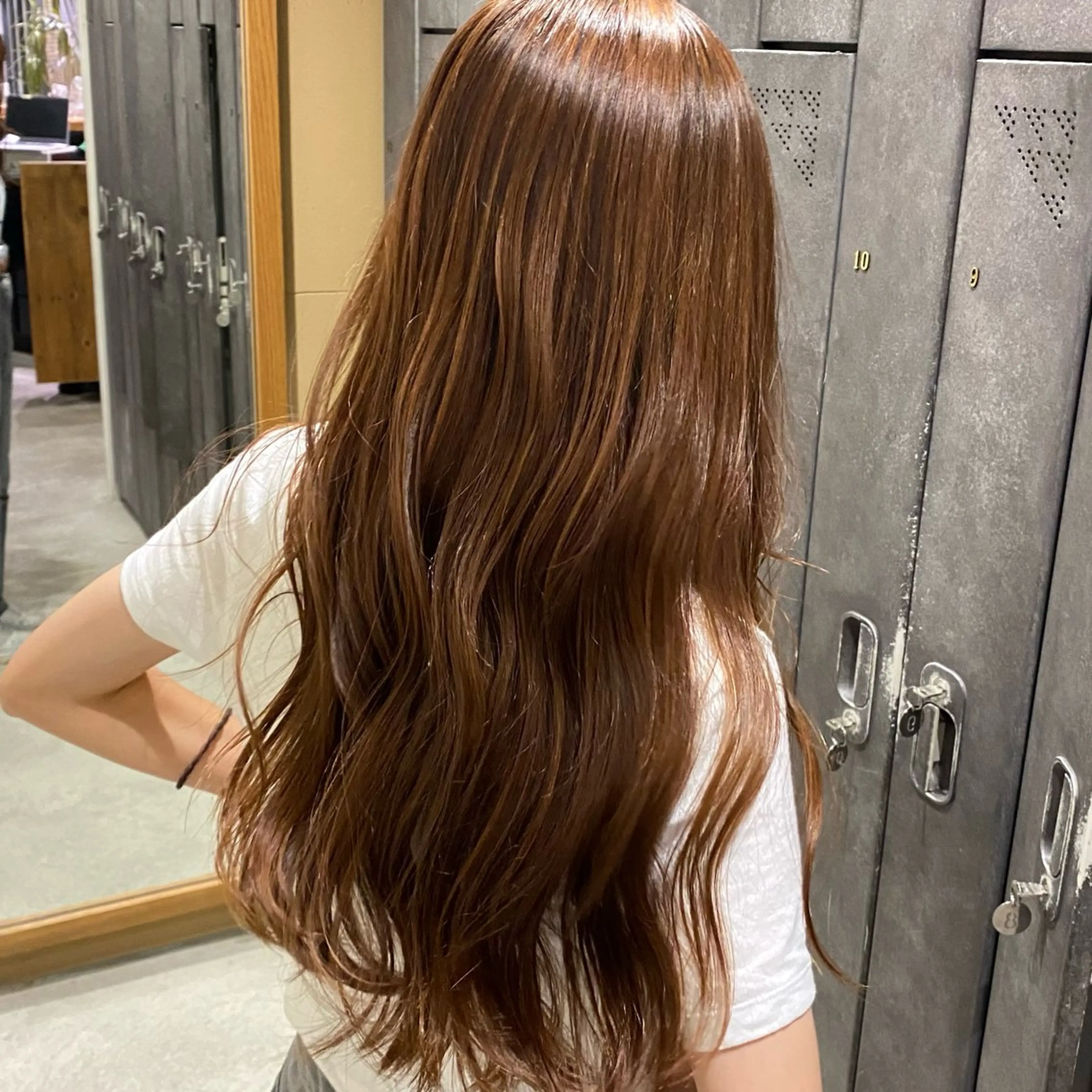 ロング カラー ブリーチ ブラウンカラー ブリーチなしカラー オレンジ オレンジブラウン ヘアカラー nana/ボブ/ レイヤー/梅田のヘアスタイル