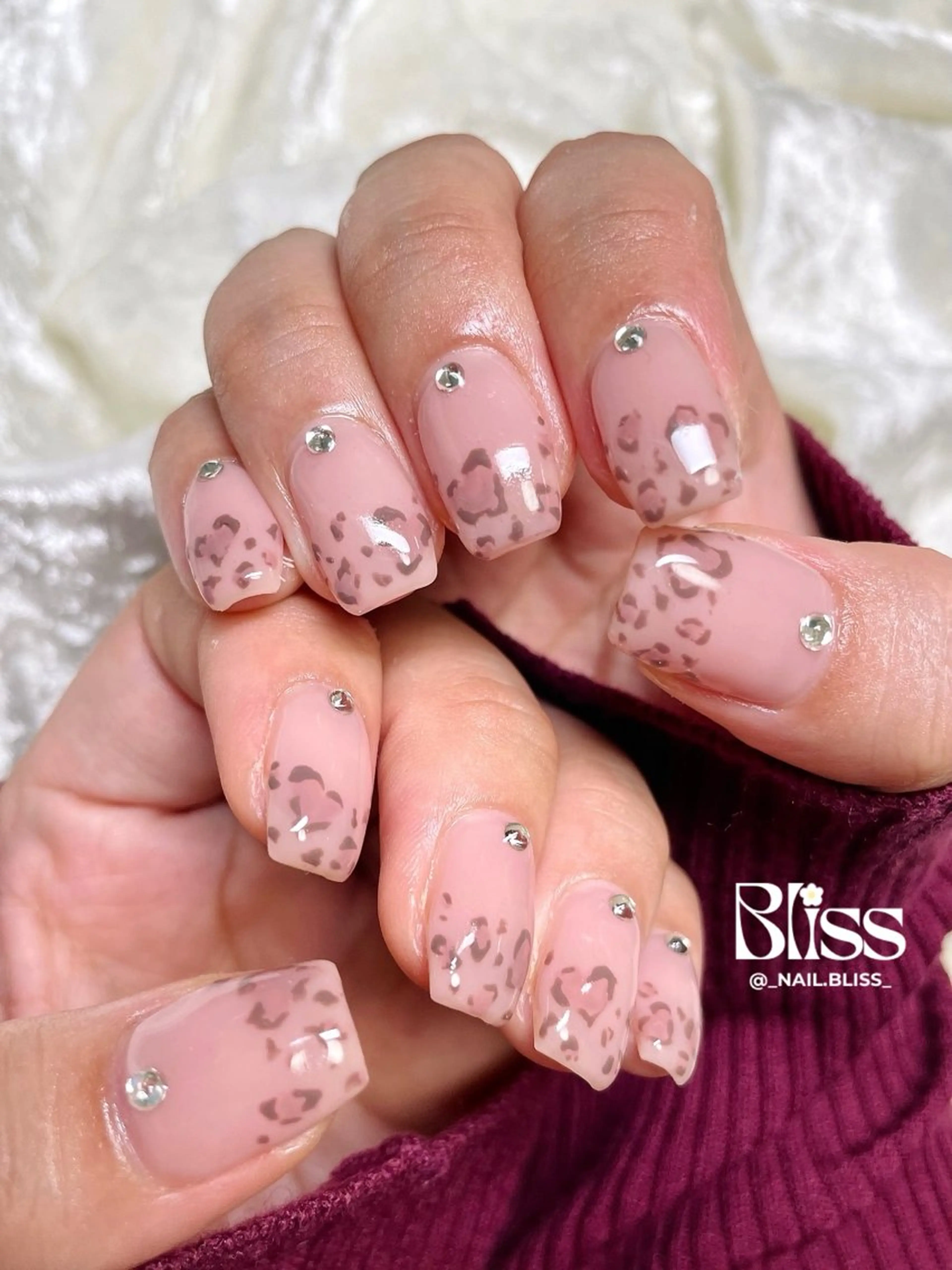 ネイル ハンドネイル NAIL BLISSのネイルデザイン