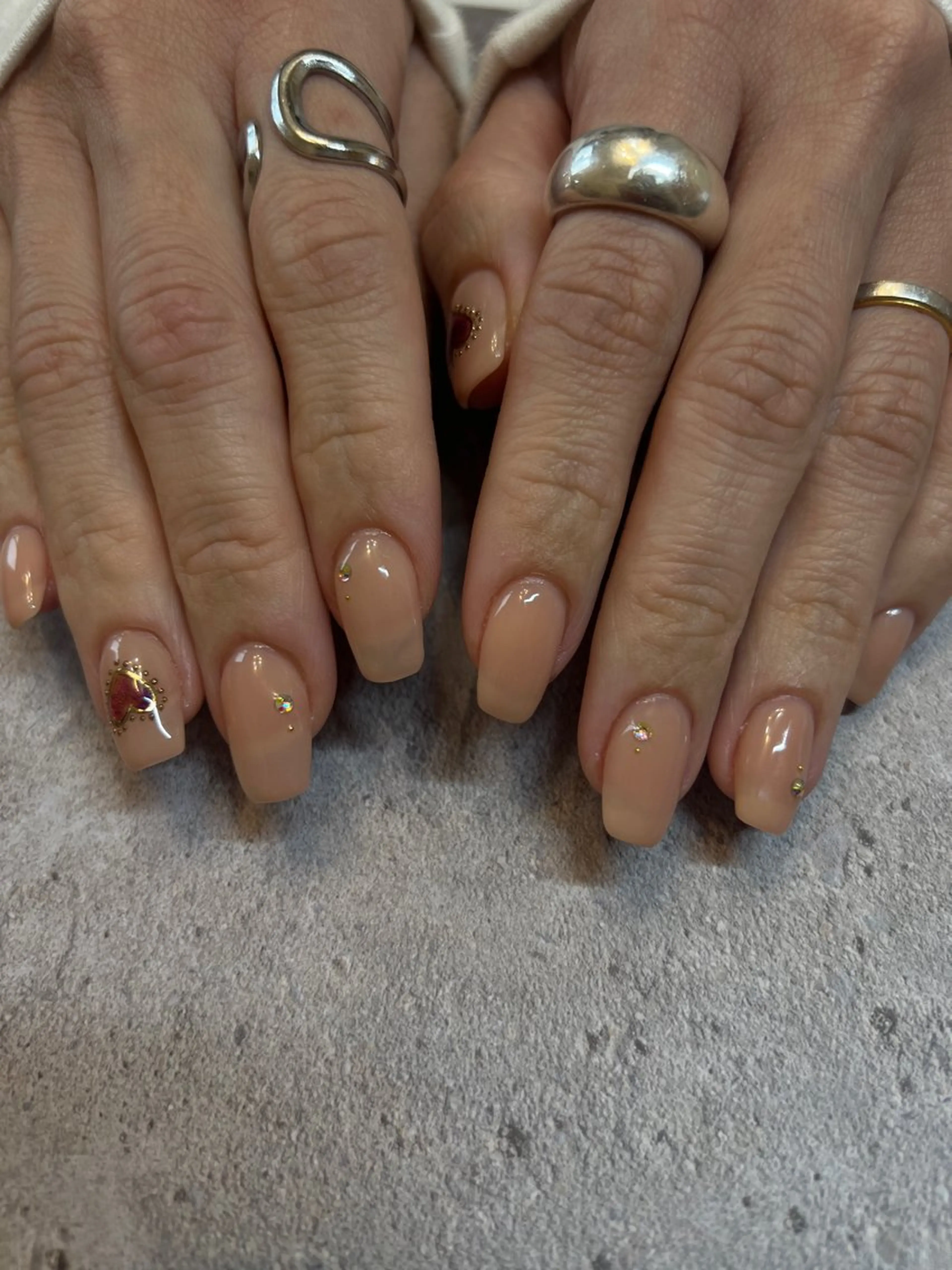 ネイル ハンドネイル ハンドケア Ri.nail オクマトモカのネイルデザイン