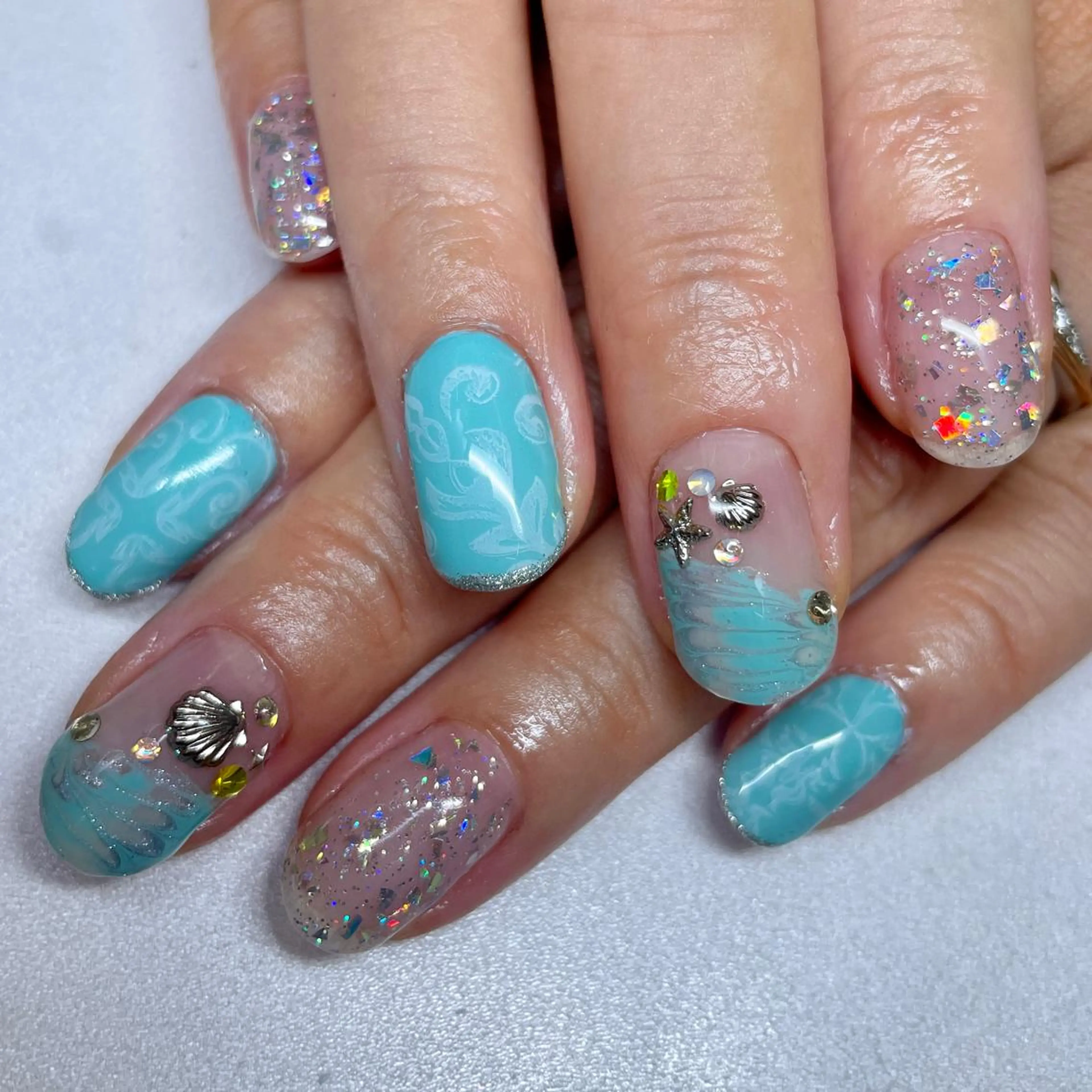 ネイル nail Eclat所属・志賀野 美喜のネイルデザイン