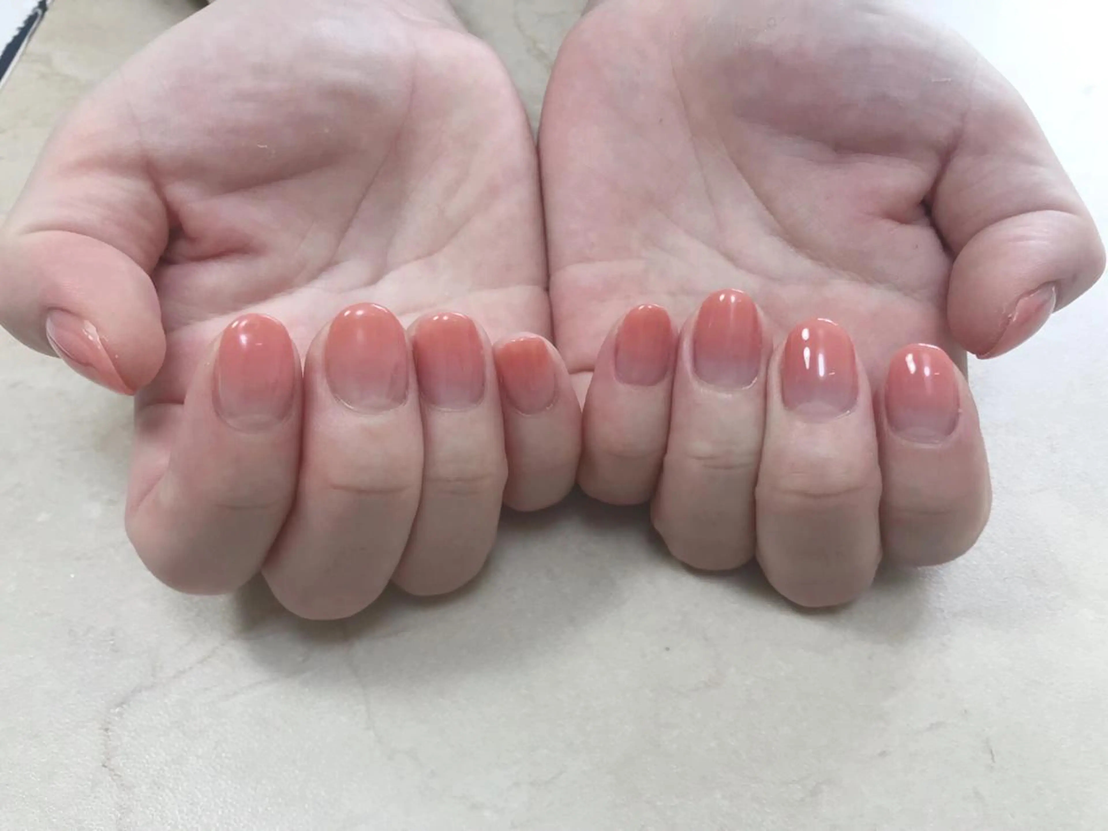 ネイル グラデーション mellow mのネイルデザイン