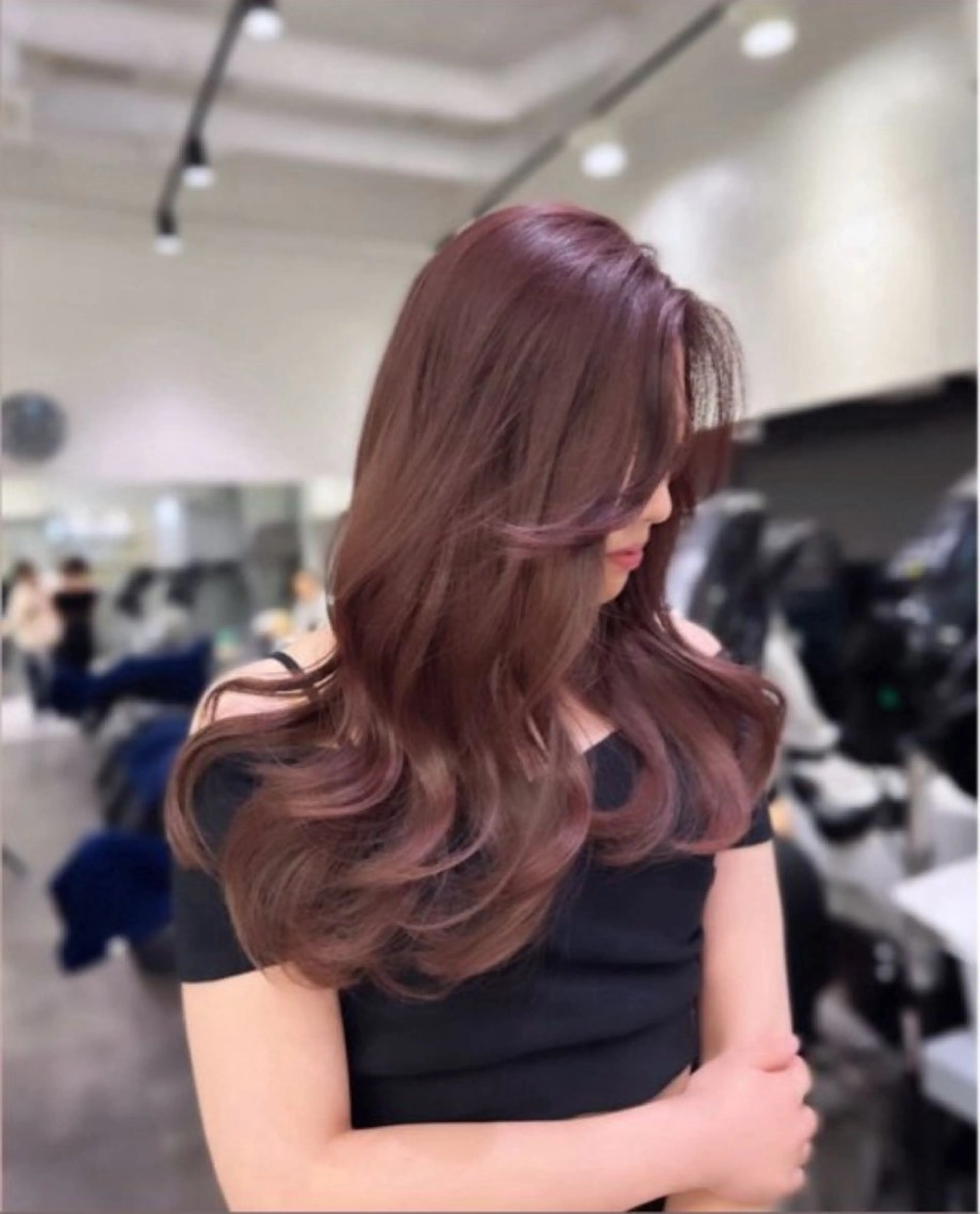 ロング シールエクステ エクステ 外国人風カラー 髪質改善 韓国風ヘア カット ヘアカラー トリートメント elyts-shibuya-所属・【elyts】 𝑲𝑶𝑼𝑲𝑰のヘアスタイル