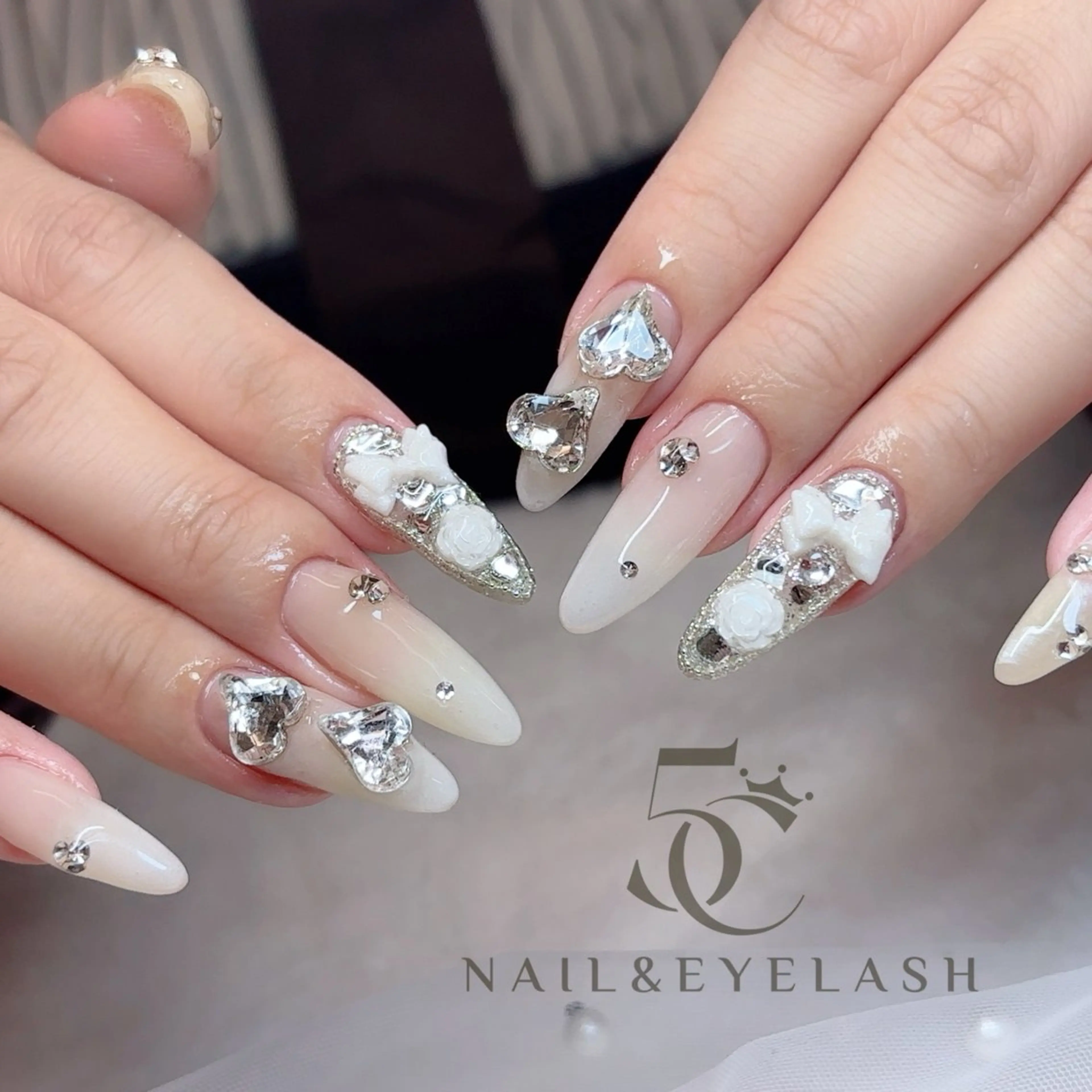 【新規】✨ワンホン10本アートし放題⟡パーツ選び放題✨フィルイン対応✨ドライケア込み✨オイル1本付の写真