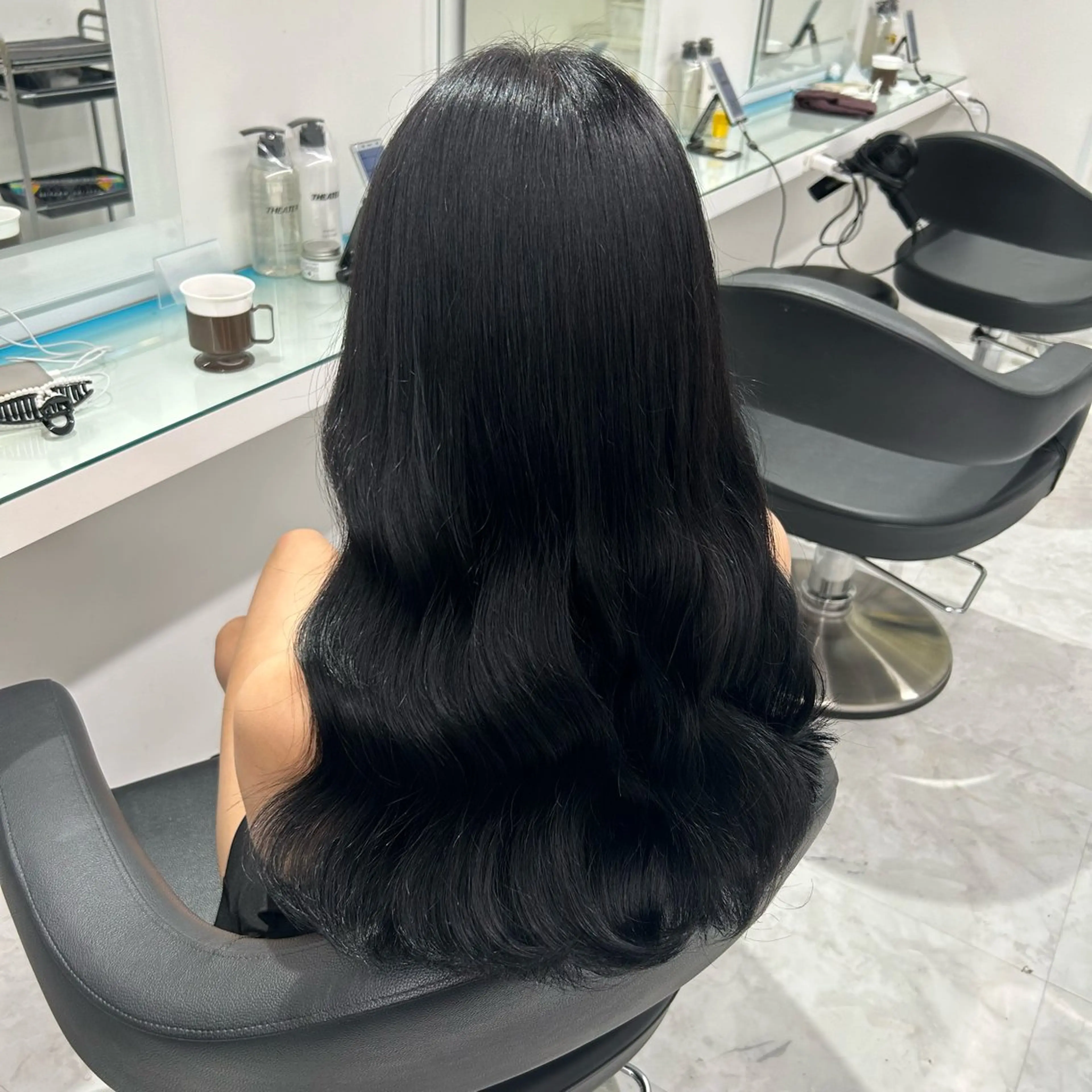 セミロング ヘアカラー 🤍大人っぽ韓国暗髪 🤍Asuka🤍のヘアスタイル