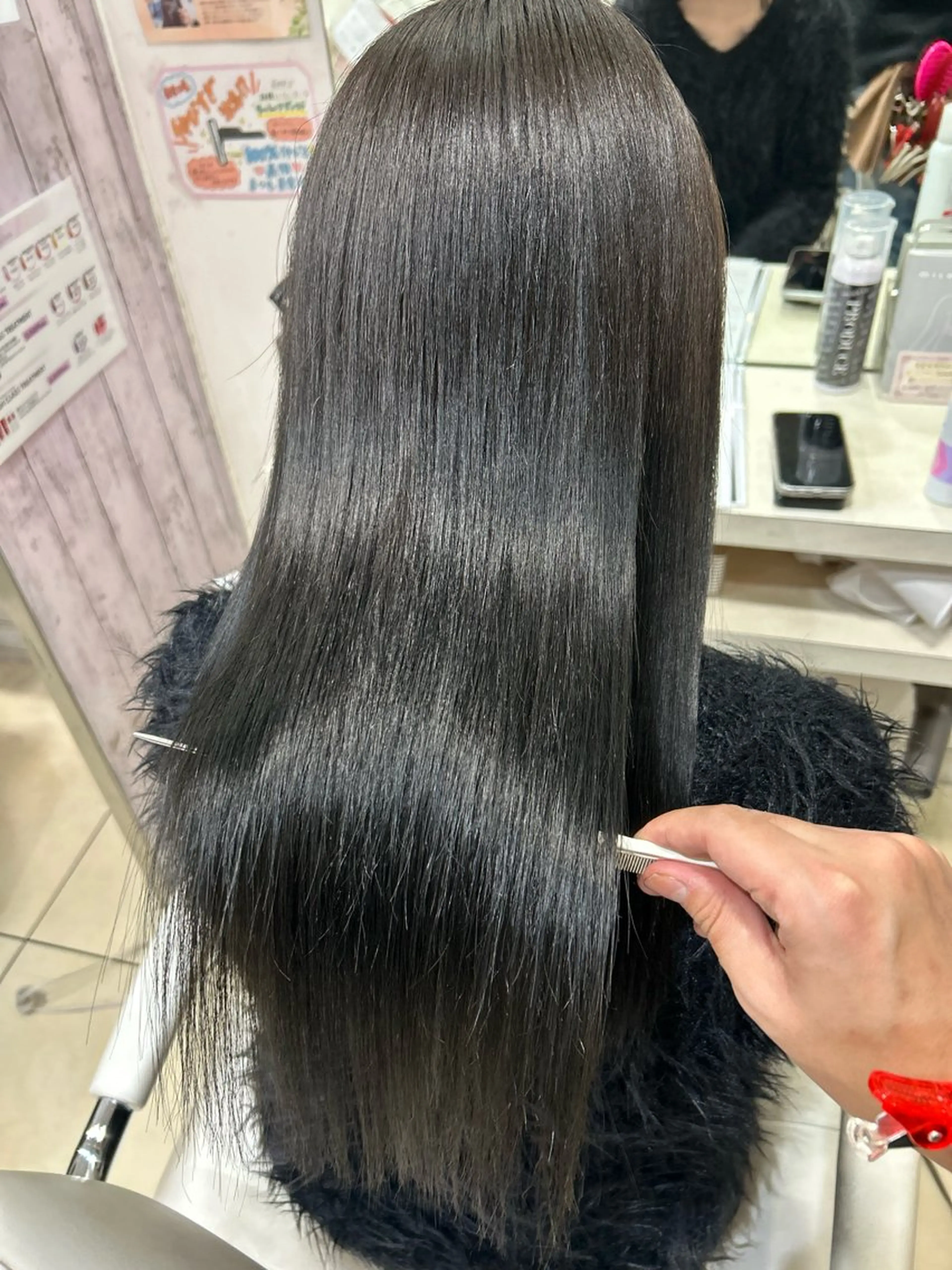 セミロング 【髪質改善カラー】 瀧田嵐士🇰🇷のヘアスタイル