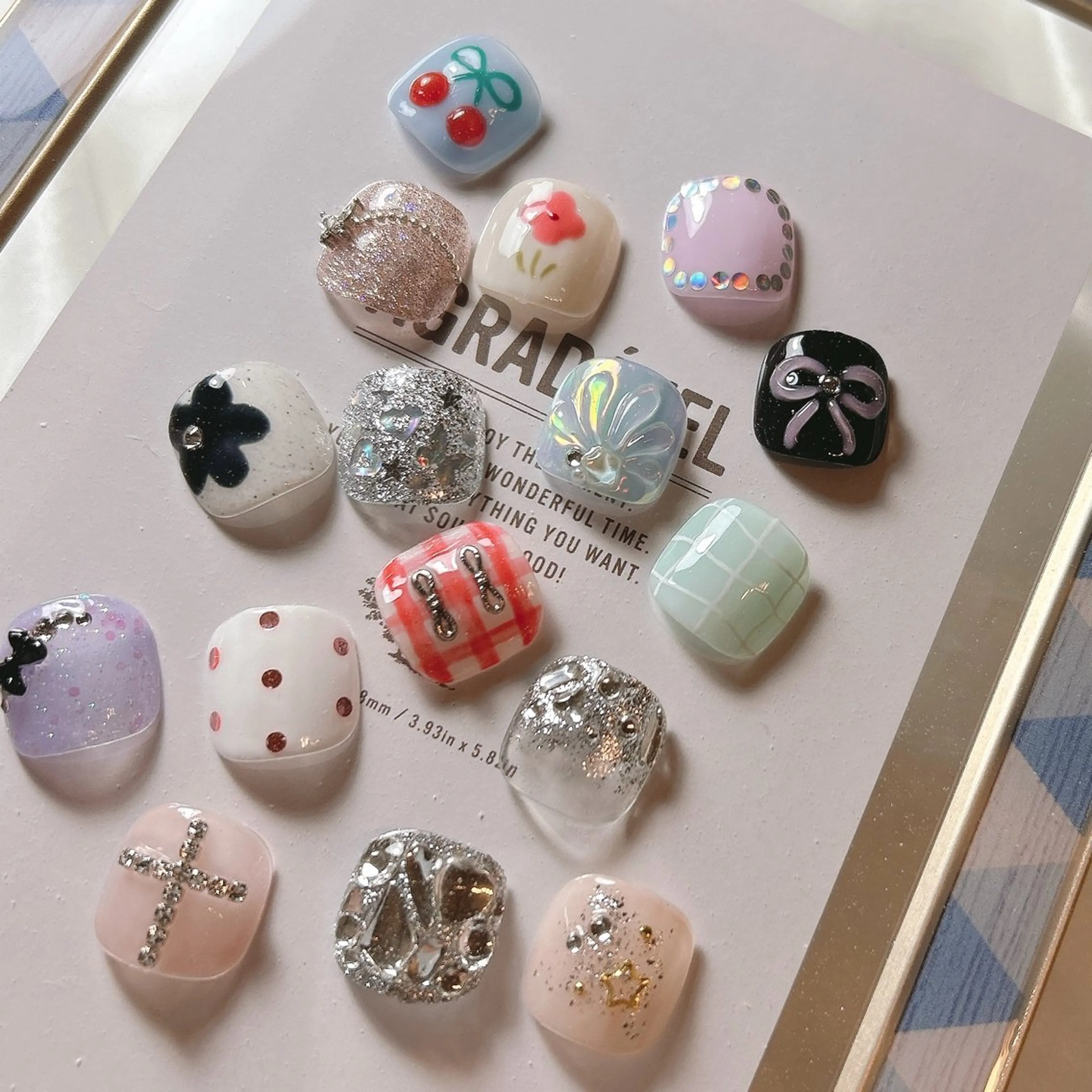 🎁期間限定【foot🐾シンプルデザイン】親指も自由にデザイン☆持ち込み🙆‍♀️の写真