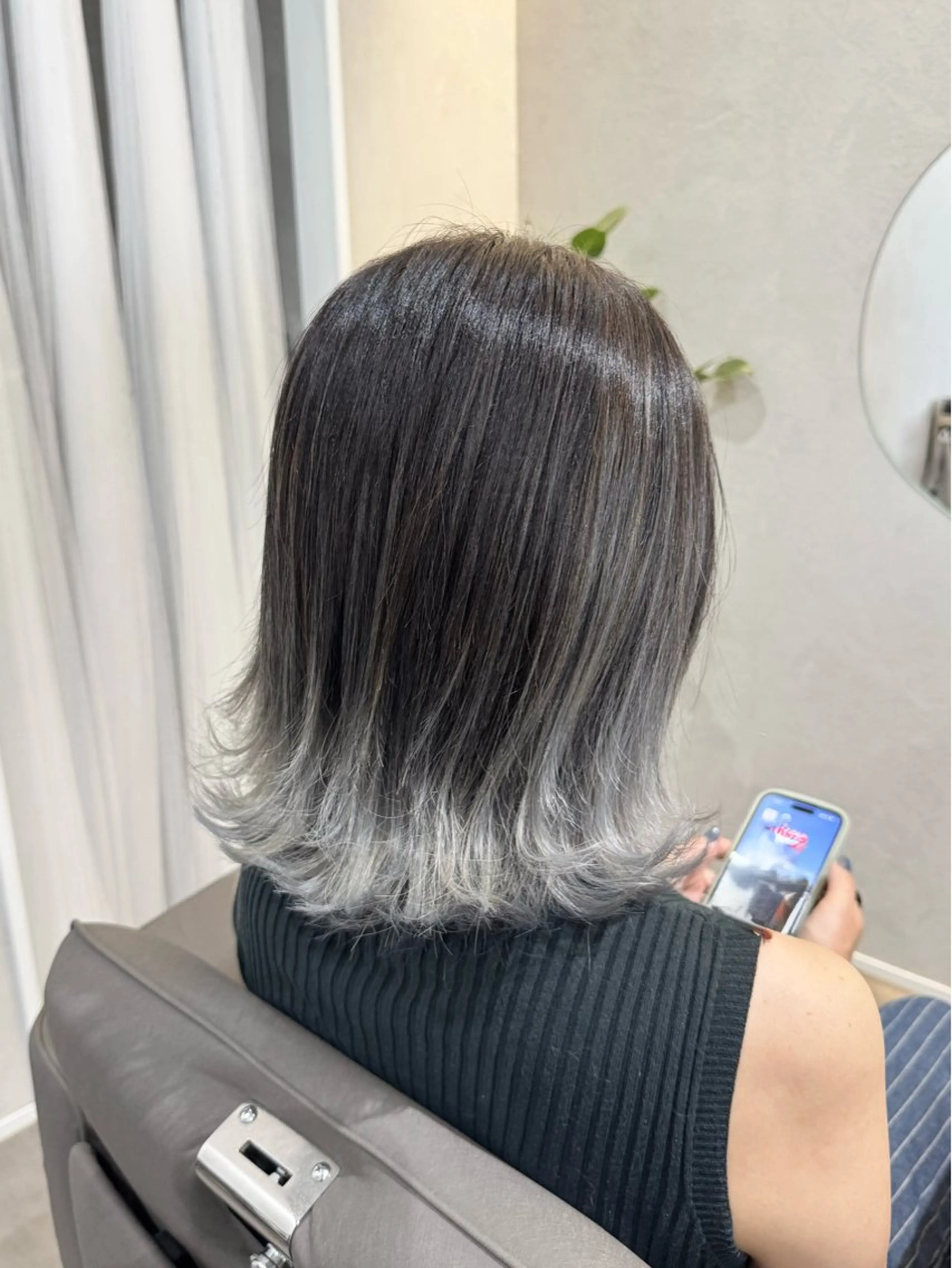 ミディアム カラー カット ヘアカラー トリートメント Salon de Qualia(サロンドクオリア)所属・杉下　涼/ハイトーン /髪質改善/パーマのヘアスタイル