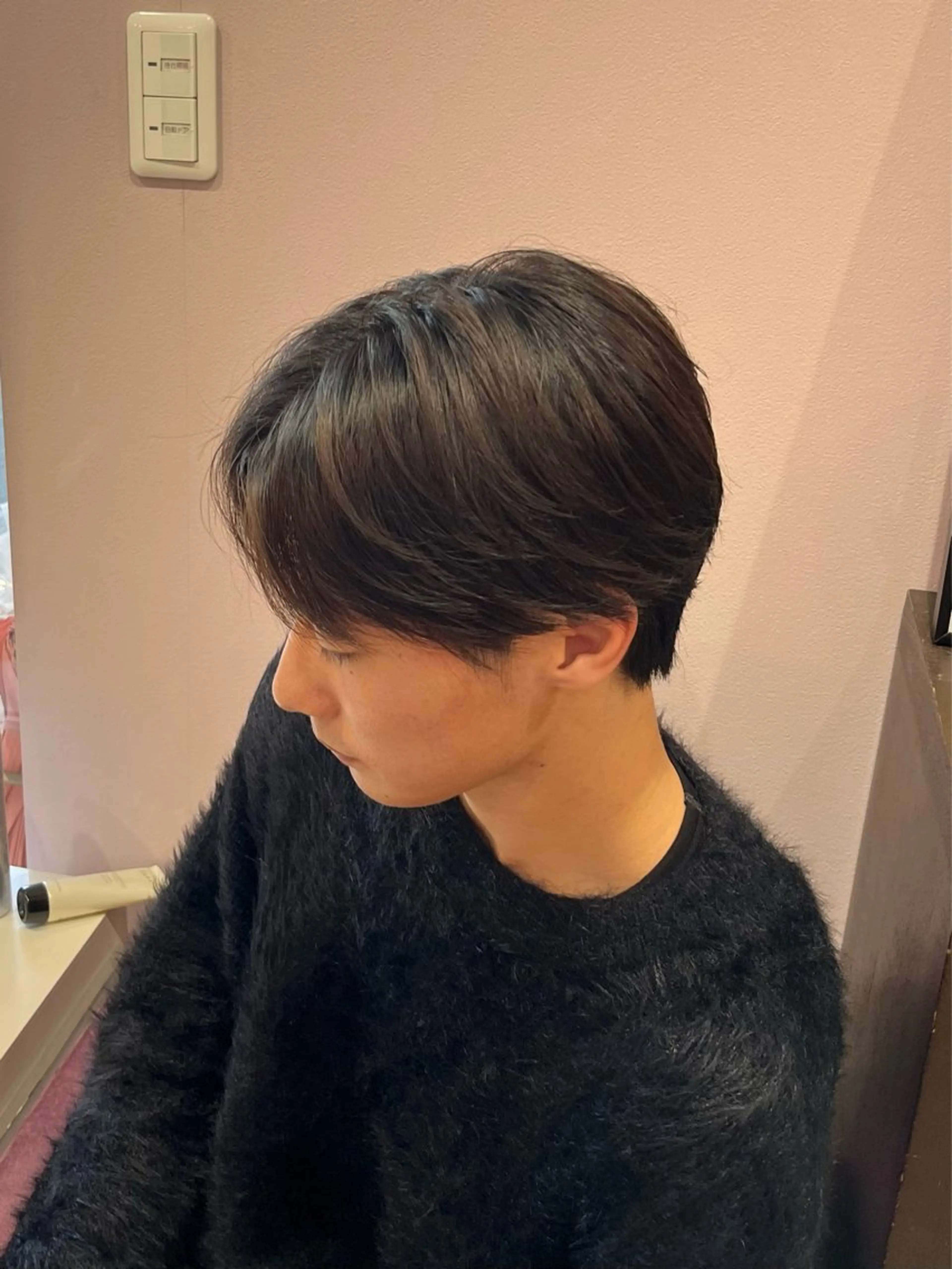 パーマ メンズ センターパート メンズパーマ 顔まわり/オフィス カラー/青栁優🔆のヘアスタイル