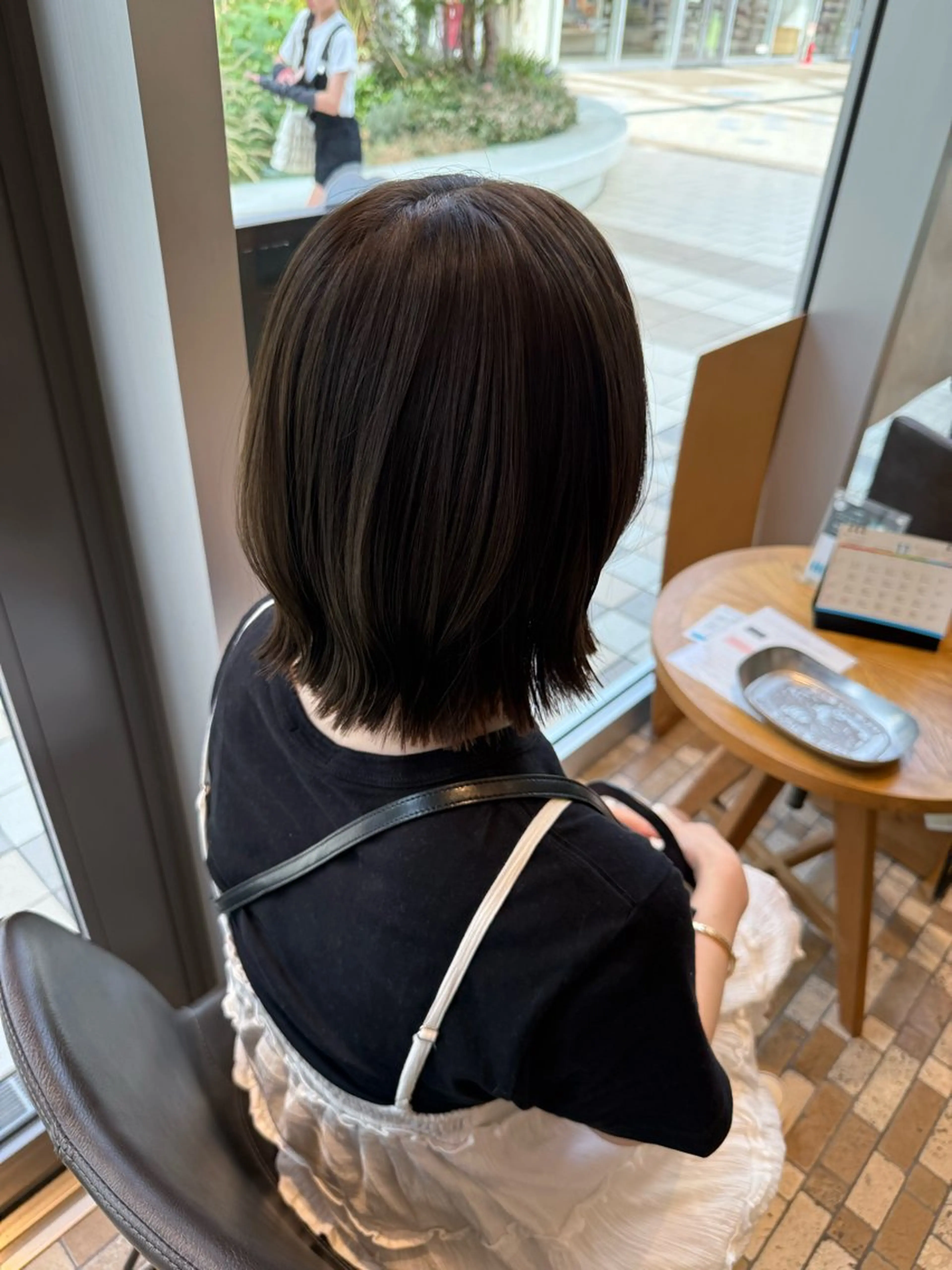 ショート カット ヘアカラー レイヤーカット /momocaのヘアスタイル