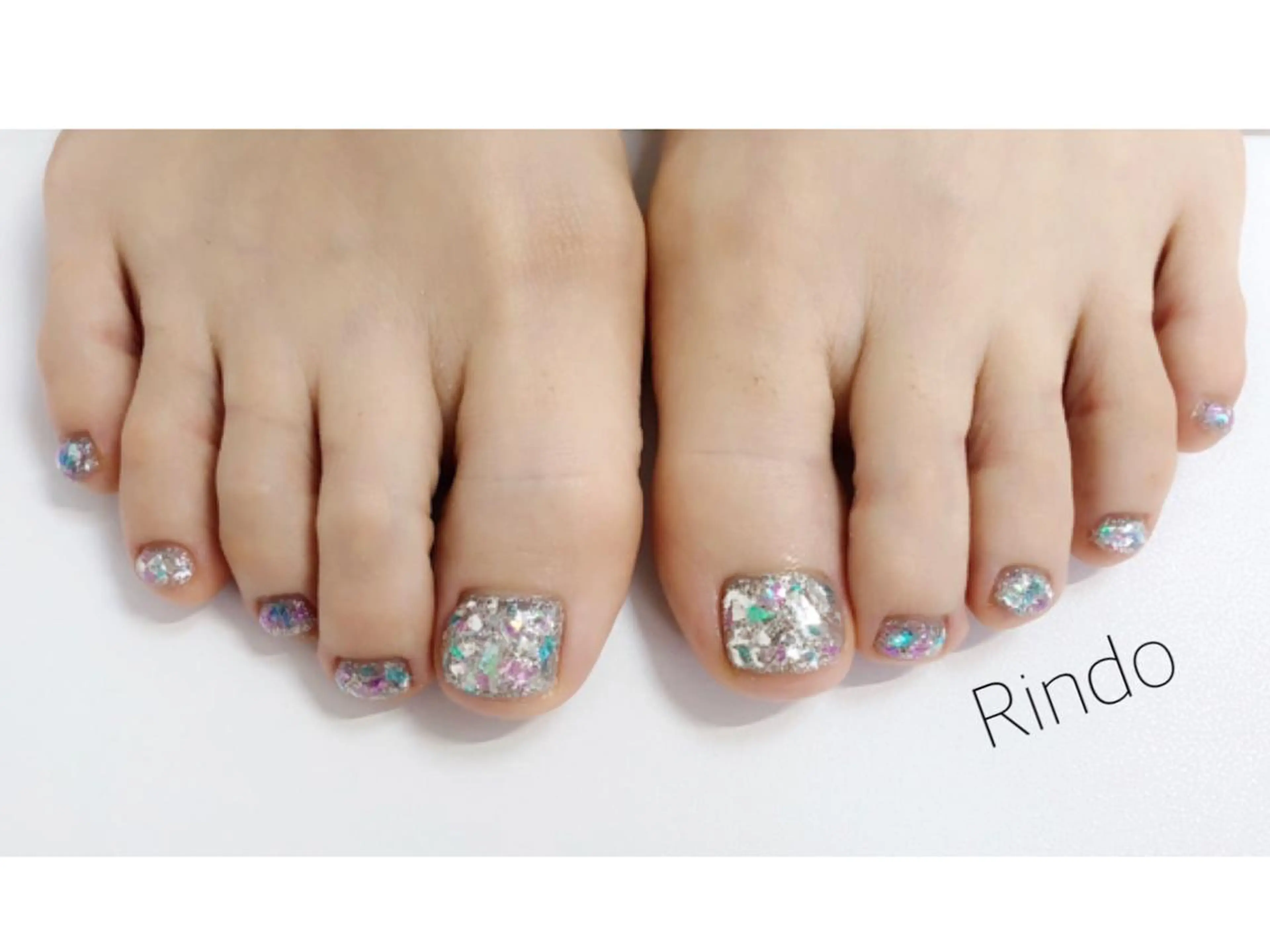 ネイル フットネイル ラメ(グリッター) フットネイル Rindo.ネイル ♡耳つぼジュエリーのその他イメージ