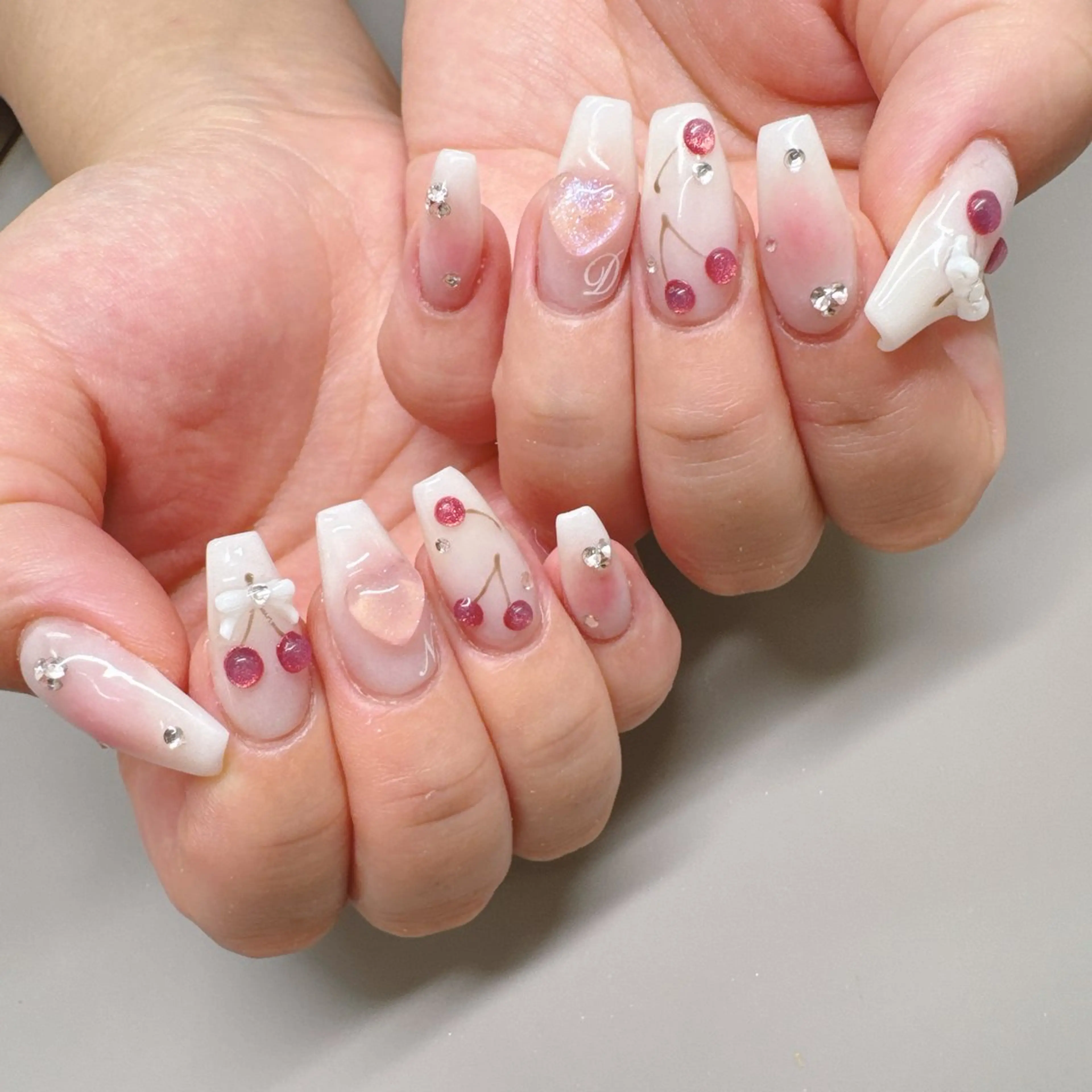 ネイル ハンドネイル NailSalonMooN所属・Nail Salon MooNのネイルデザイン