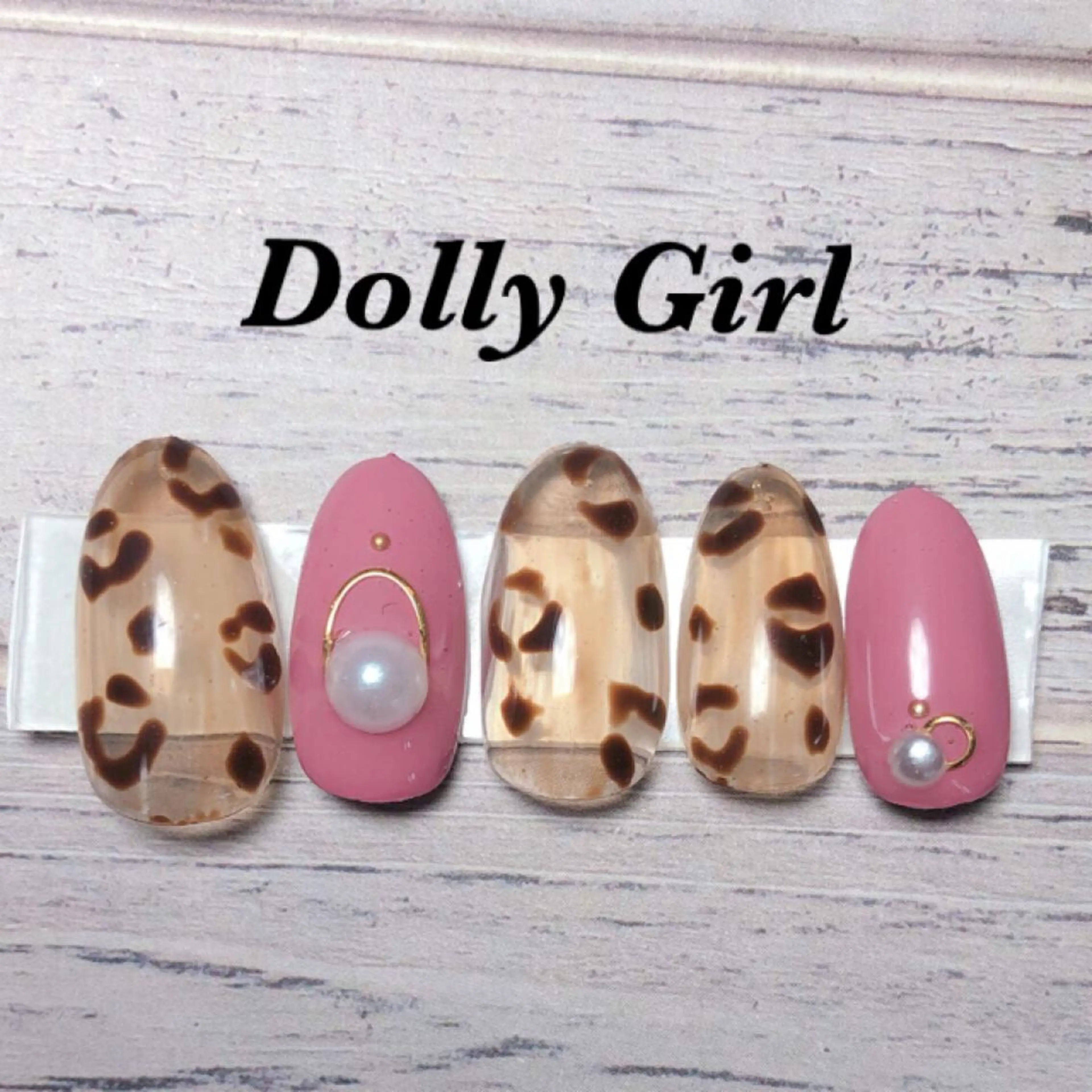 ネイル 個室ネイルサロンDolly  Girl〜ドーリーガール〜所属・DollyGirl KYOKOのネイルデザイン