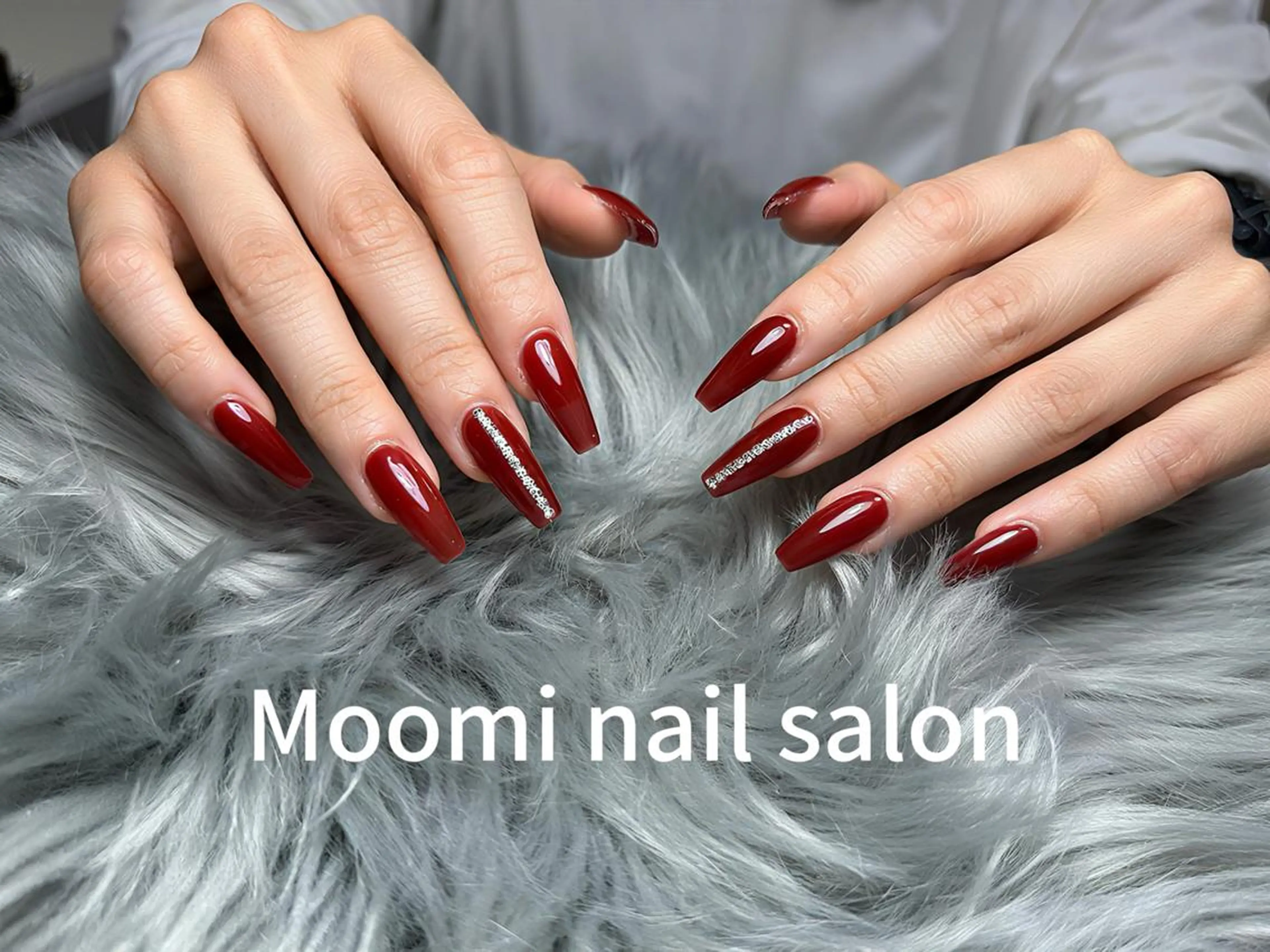 ミディアム ハンドネイル Moomi nail salonのネイルデザイン