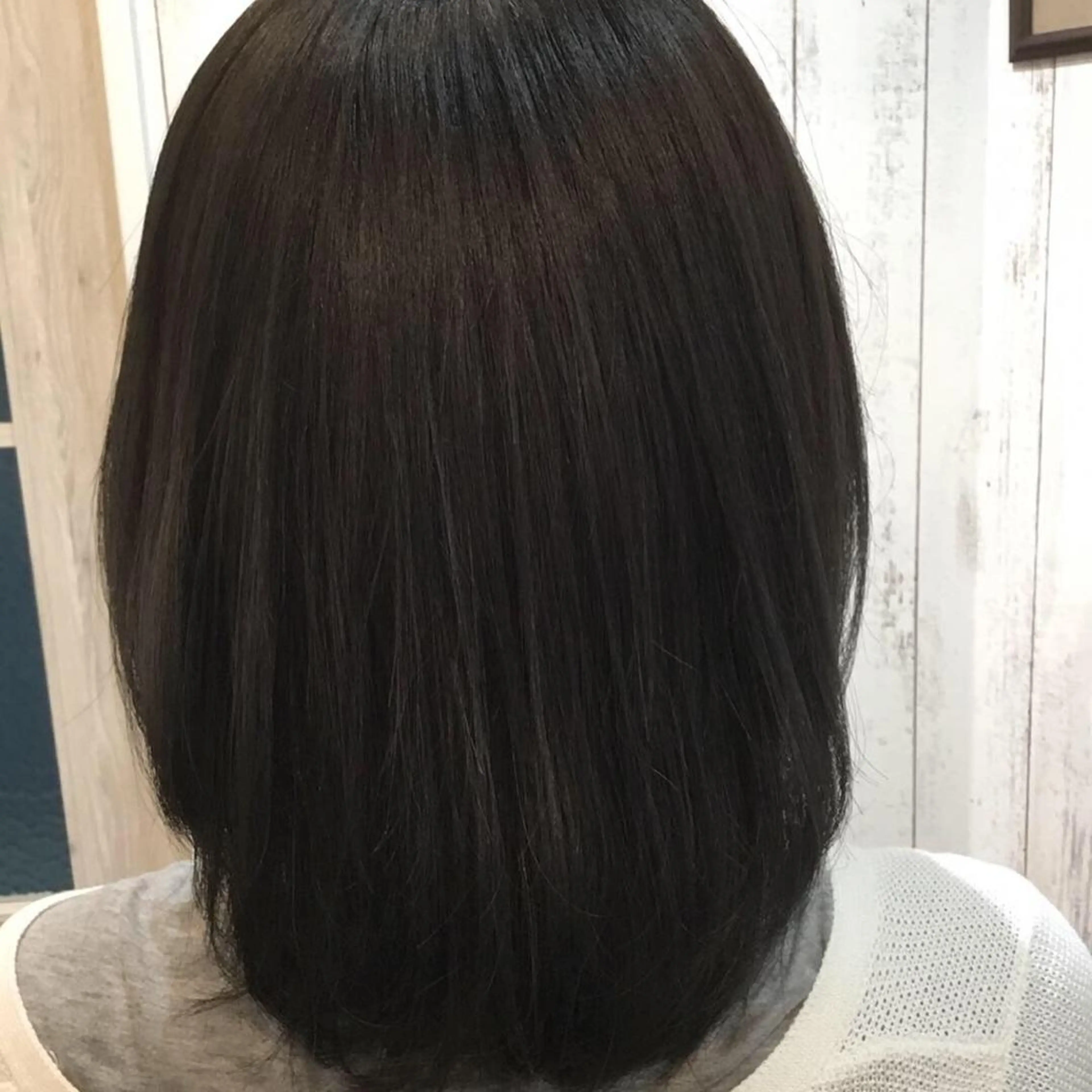 ミディアム カラー embrace エンブレイスのヘアスタイル