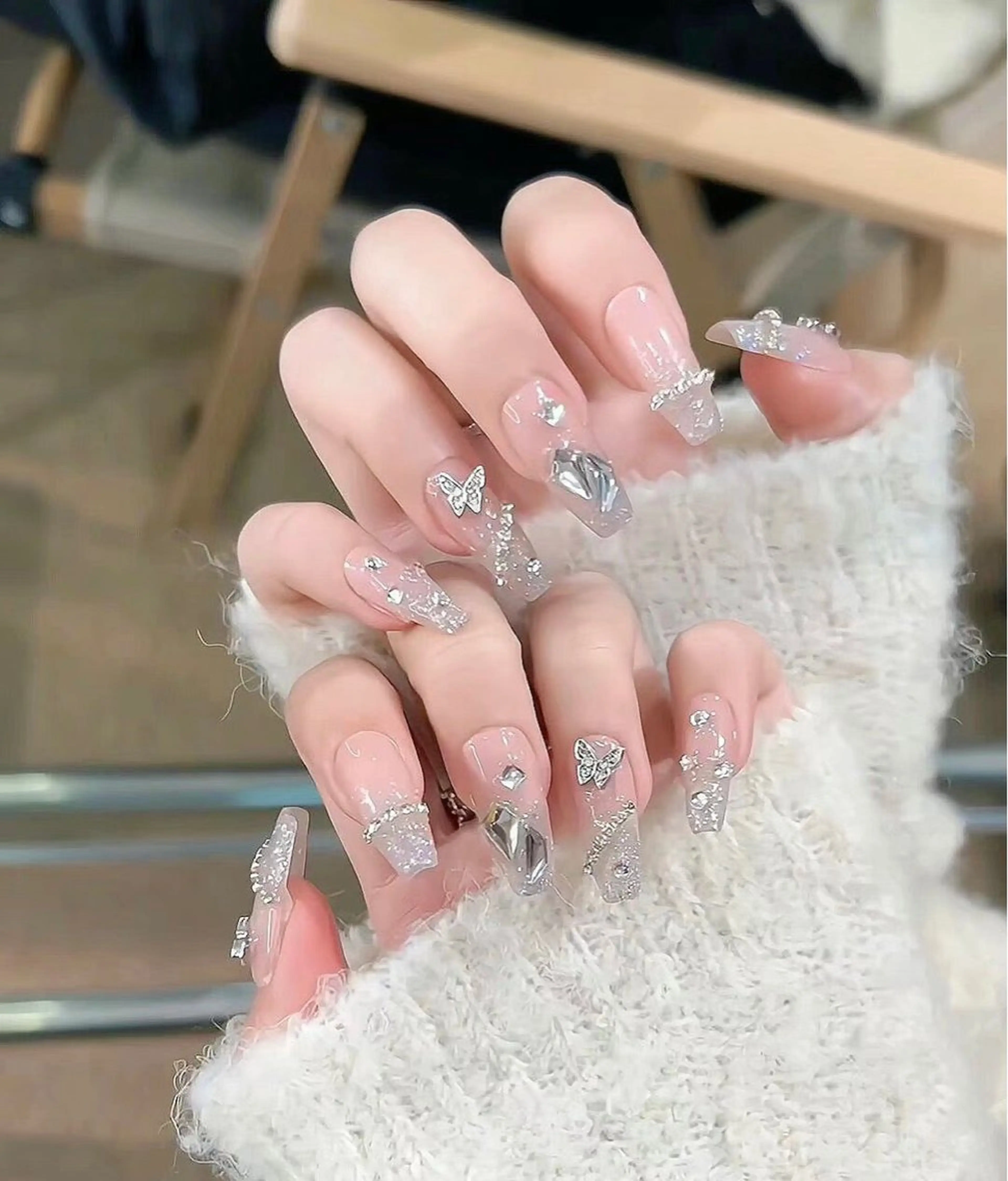 ネイル ハンドネイル ハンドケア 🍑 momo_nailのネイルデザイン