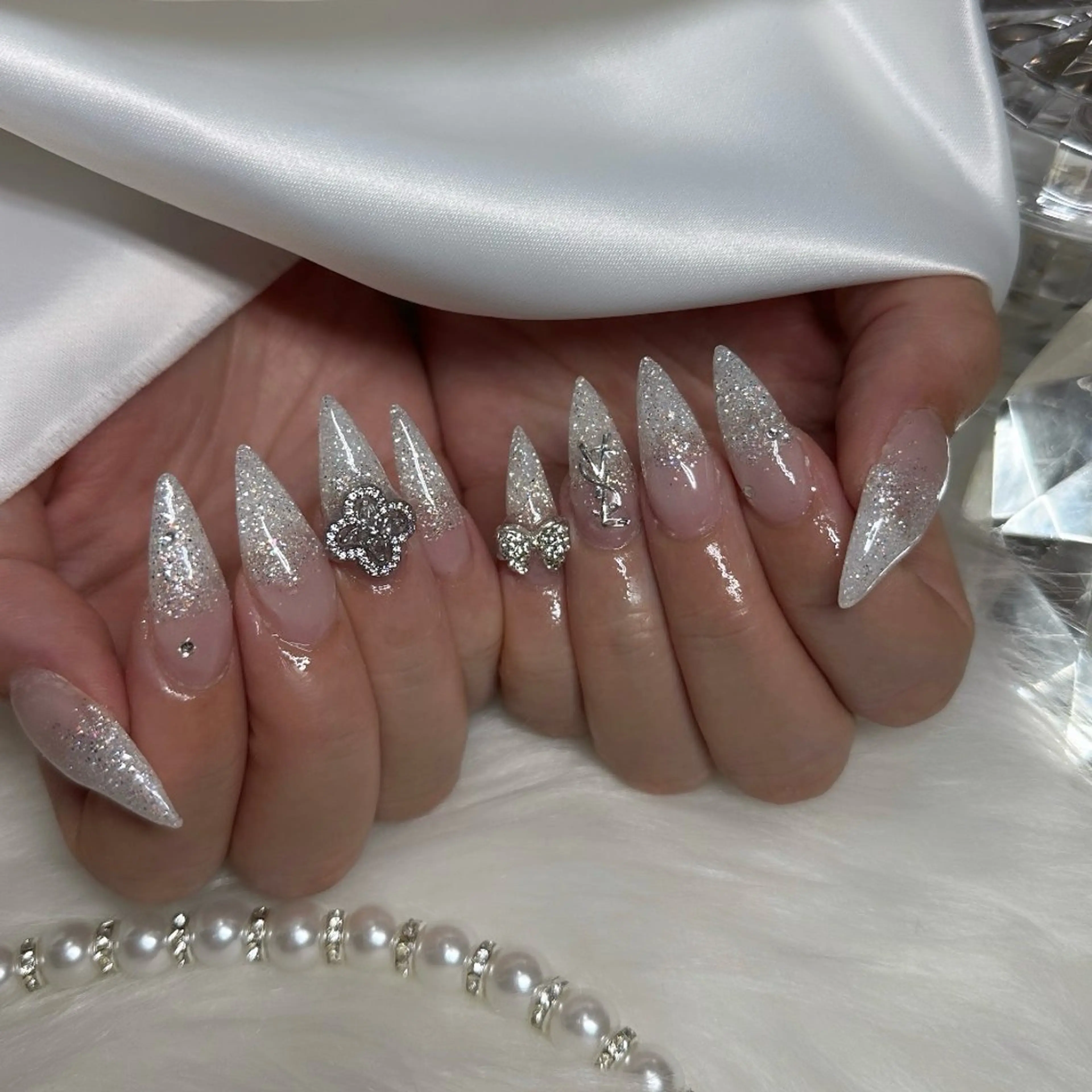 ネイル 加納 莉音のネイルデザイン