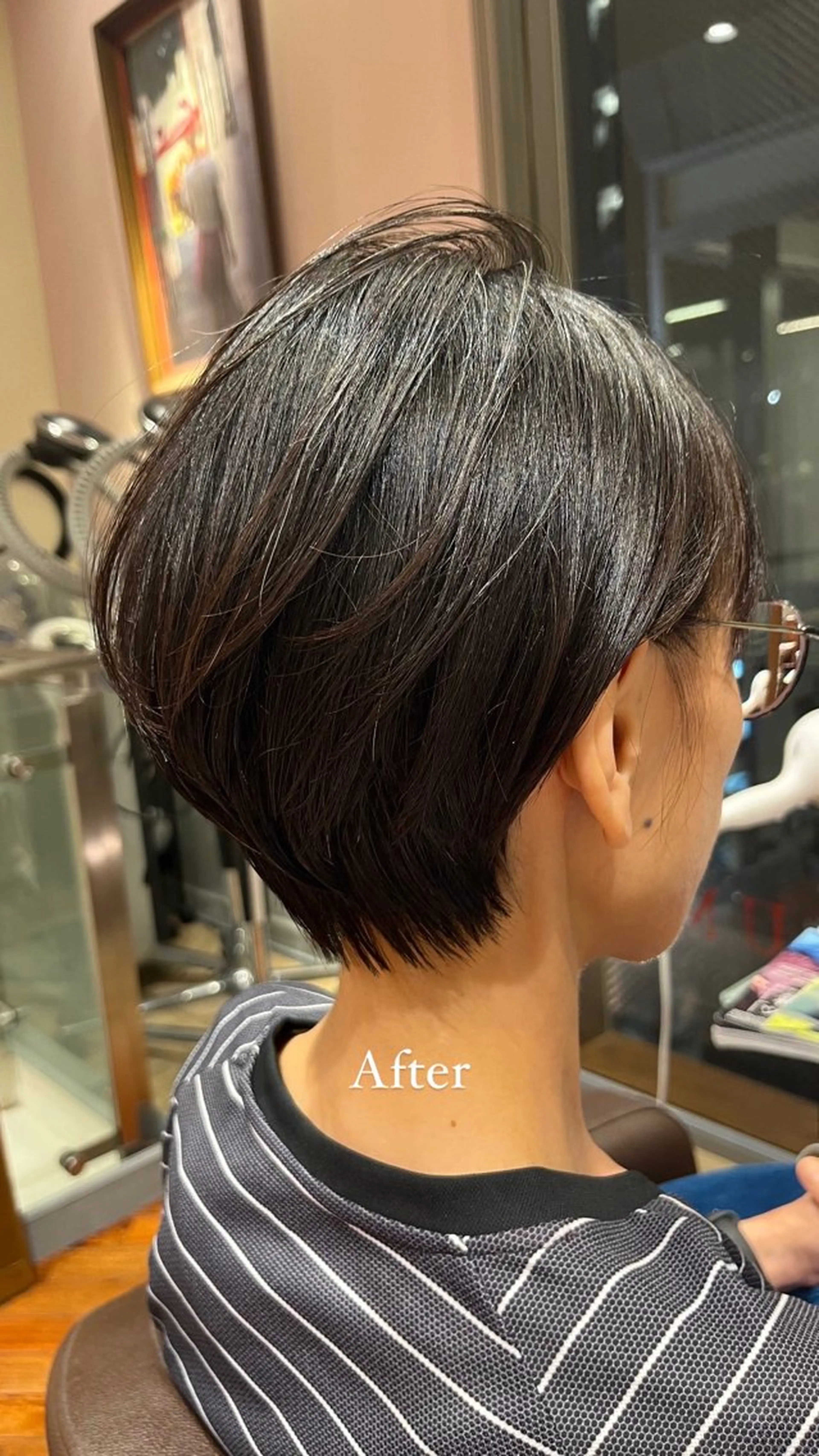 ショート ｼｮｰﾄｶｯﾄ 梅田 山下　すみれのヘアスタイル