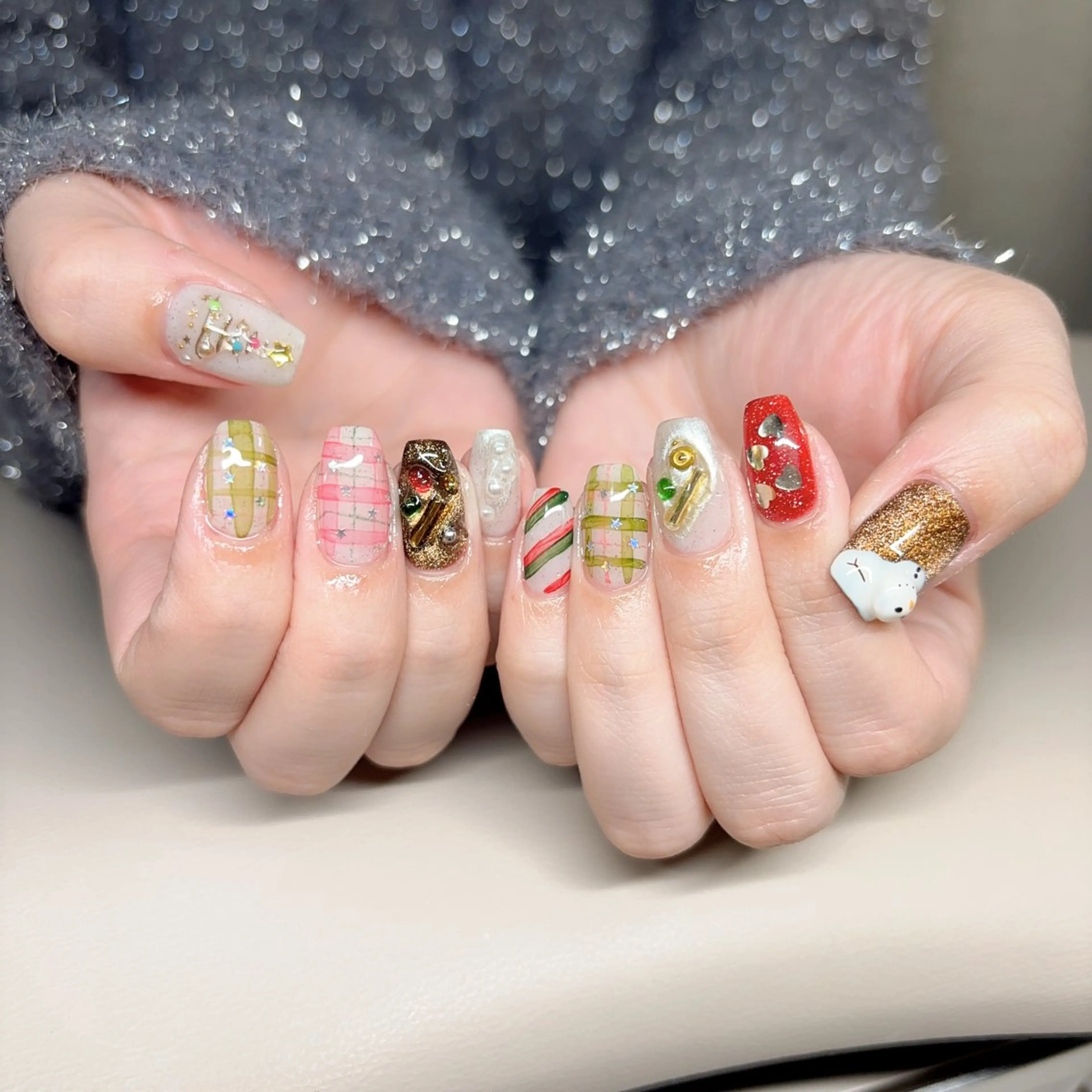 ネイル 冬ネイル クリスマス ハンドネイル 徳山 里美のネイルデザイン