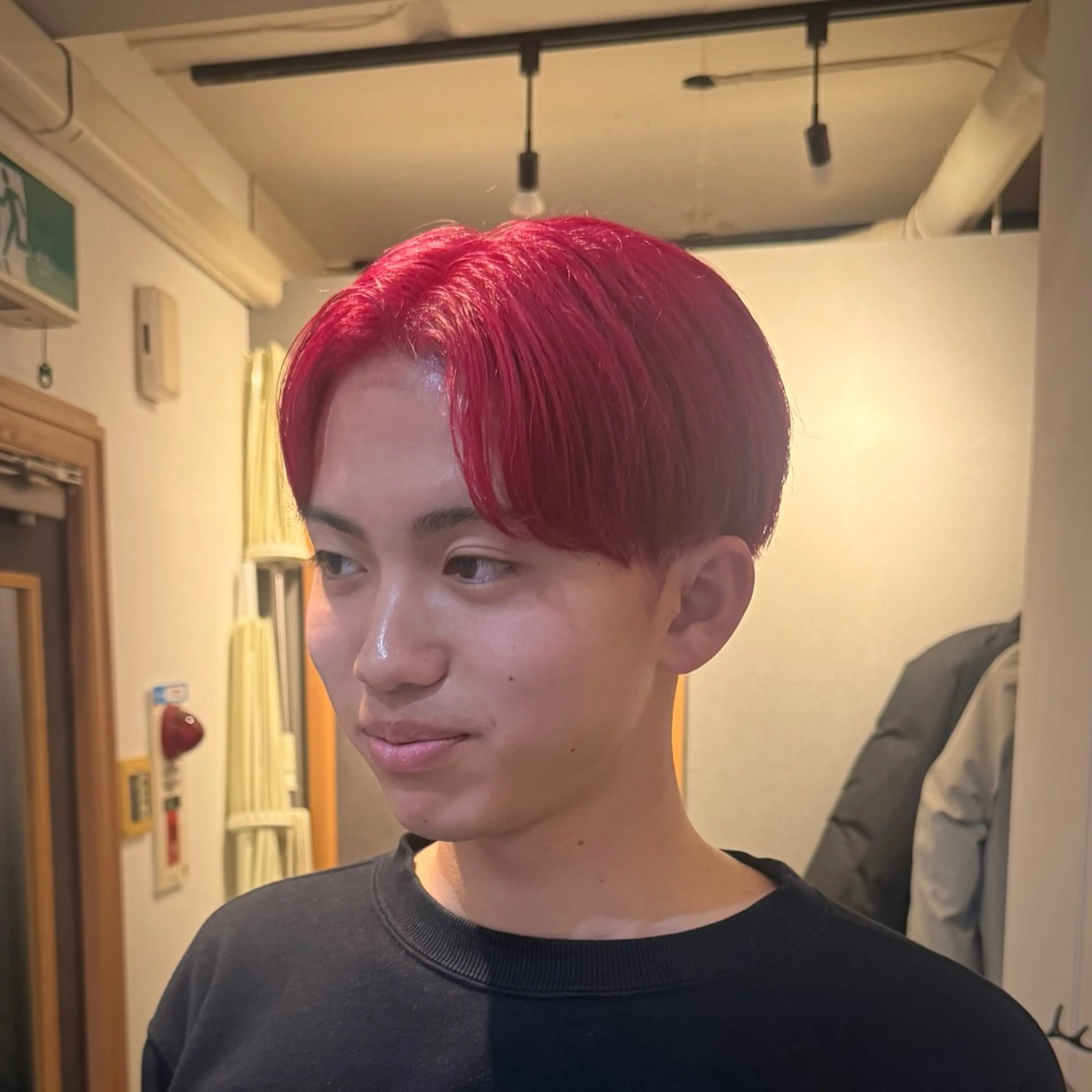 ショート カラー メンズ センターパート カット ヘアカラー GLADMAN'S CUT CLUB 立川所属・立川メンズカット/ メンズパーマ💈三上のヘアスタイル